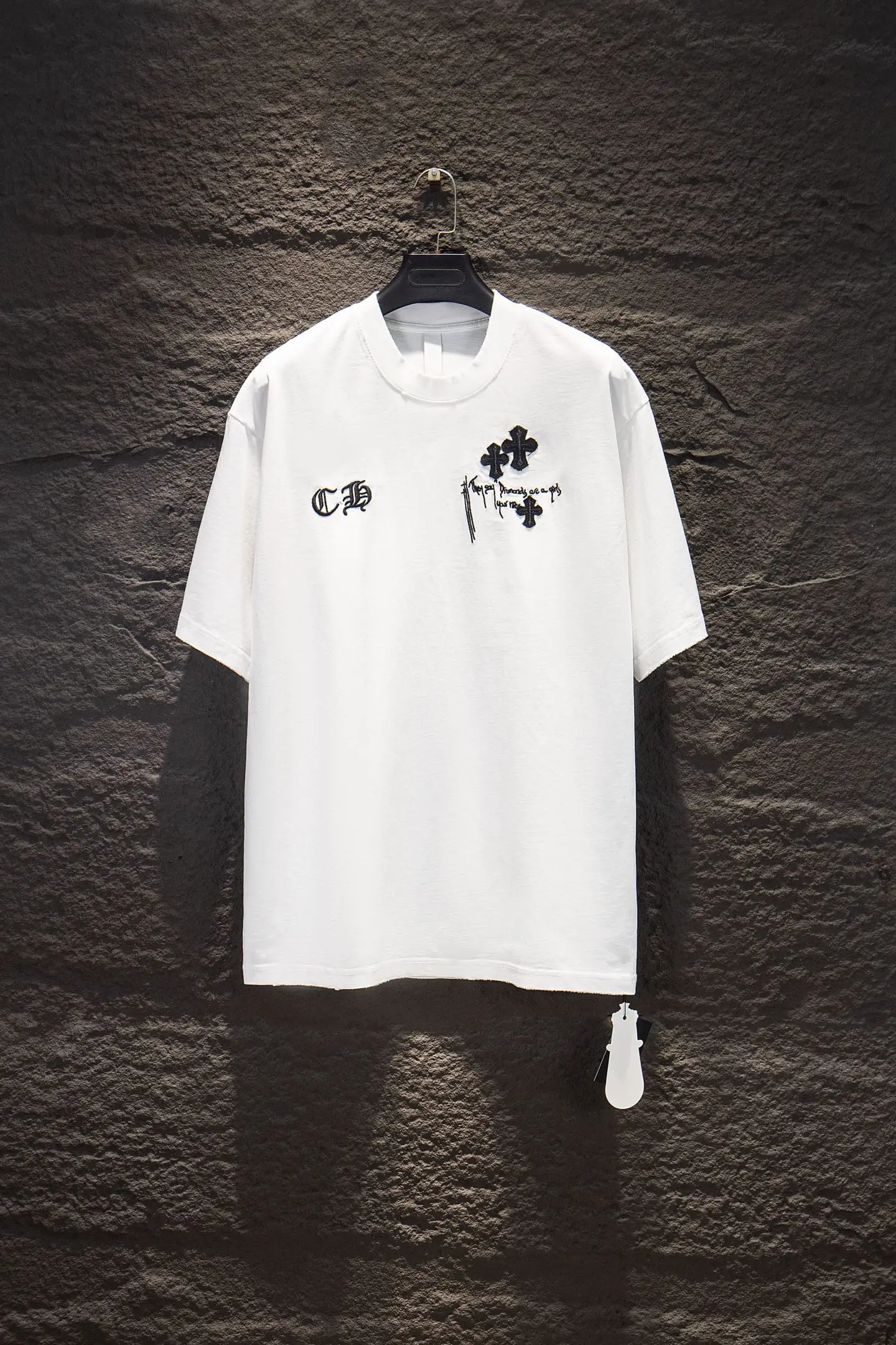 Embroidered Patch Oversized Cotton T-Shirt D13514956