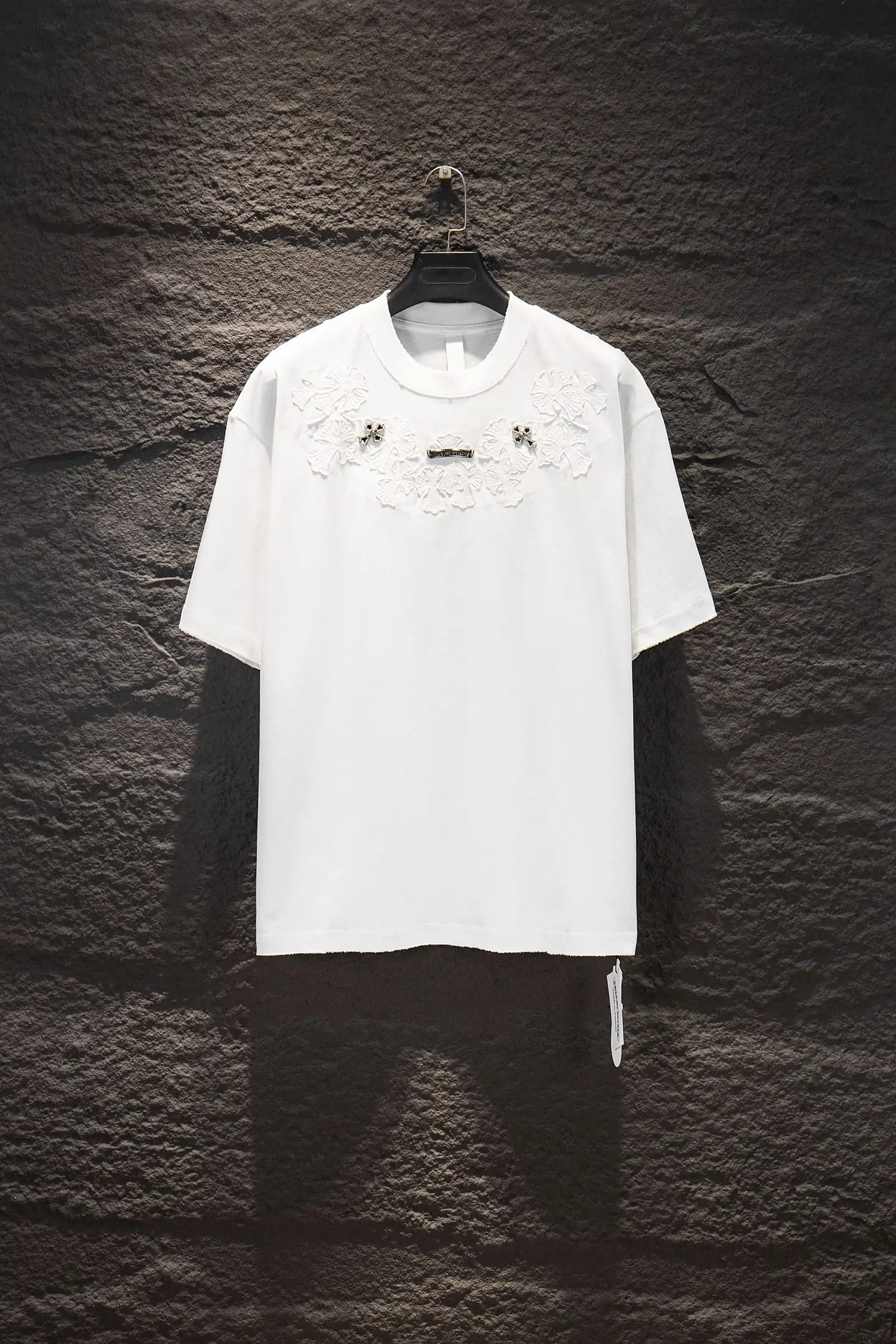 Embellished Oversized Cotton T-Shirt D14514954