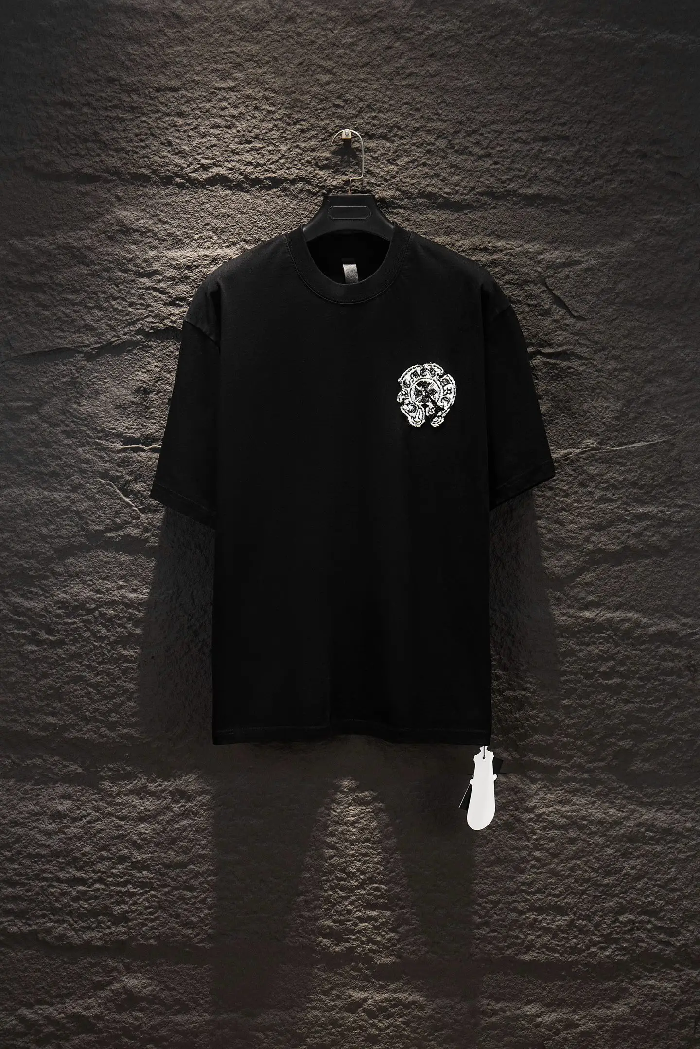 Embroidered Patch Oversized Cotton T-Shirt D13514953