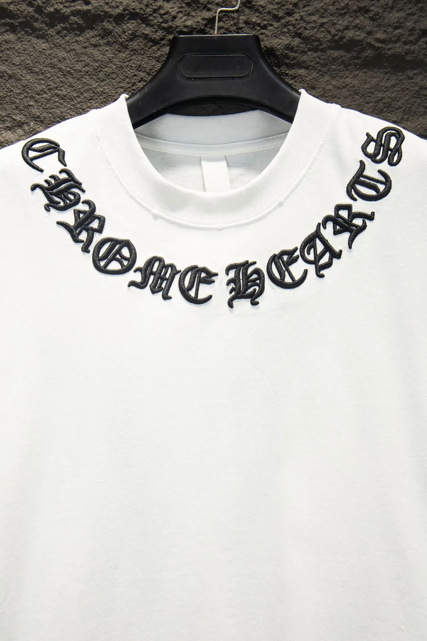 Embroidered Distressed Oversized T-Shirt D12514950 — view 3