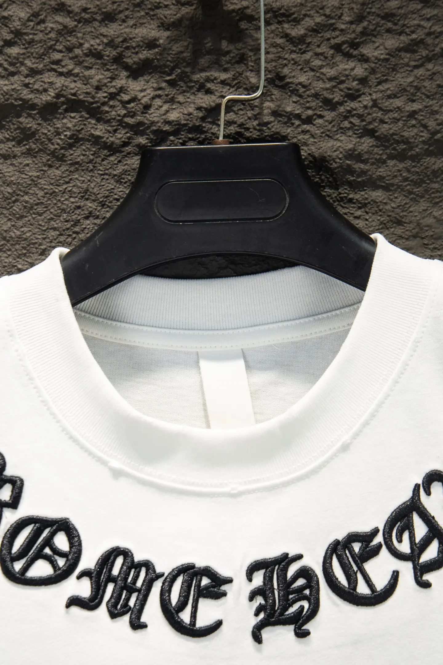 Embroidered Distressed Oversized T-Shirt D12514950 — view 4