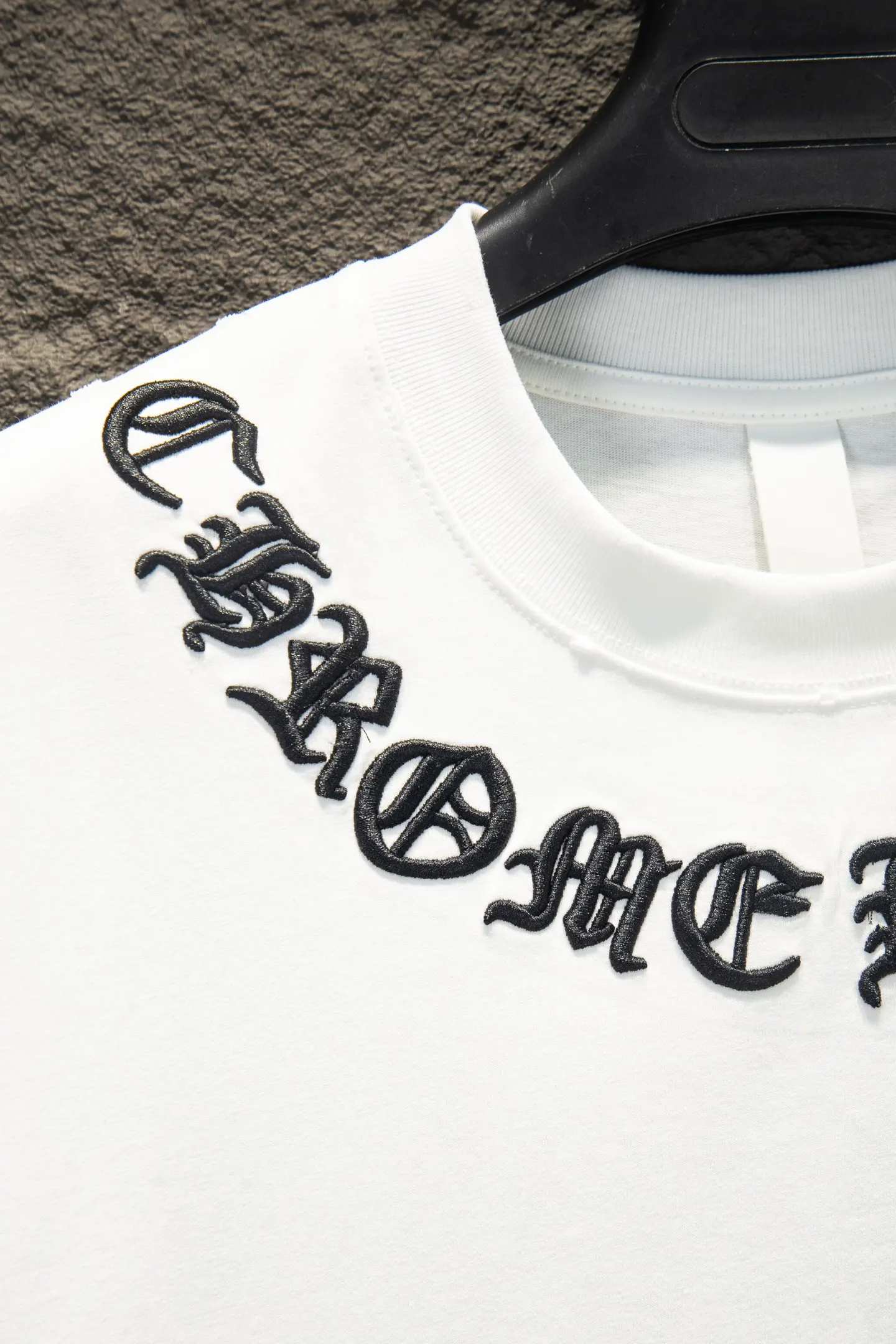 Embroidered Distressed Oversized T-Shirt D12514950 — view 5