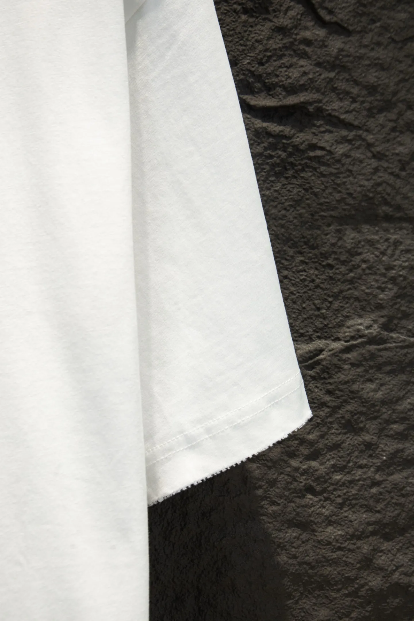 Embroidered Distressed Oversized T-Shirt D12514950 — view 8