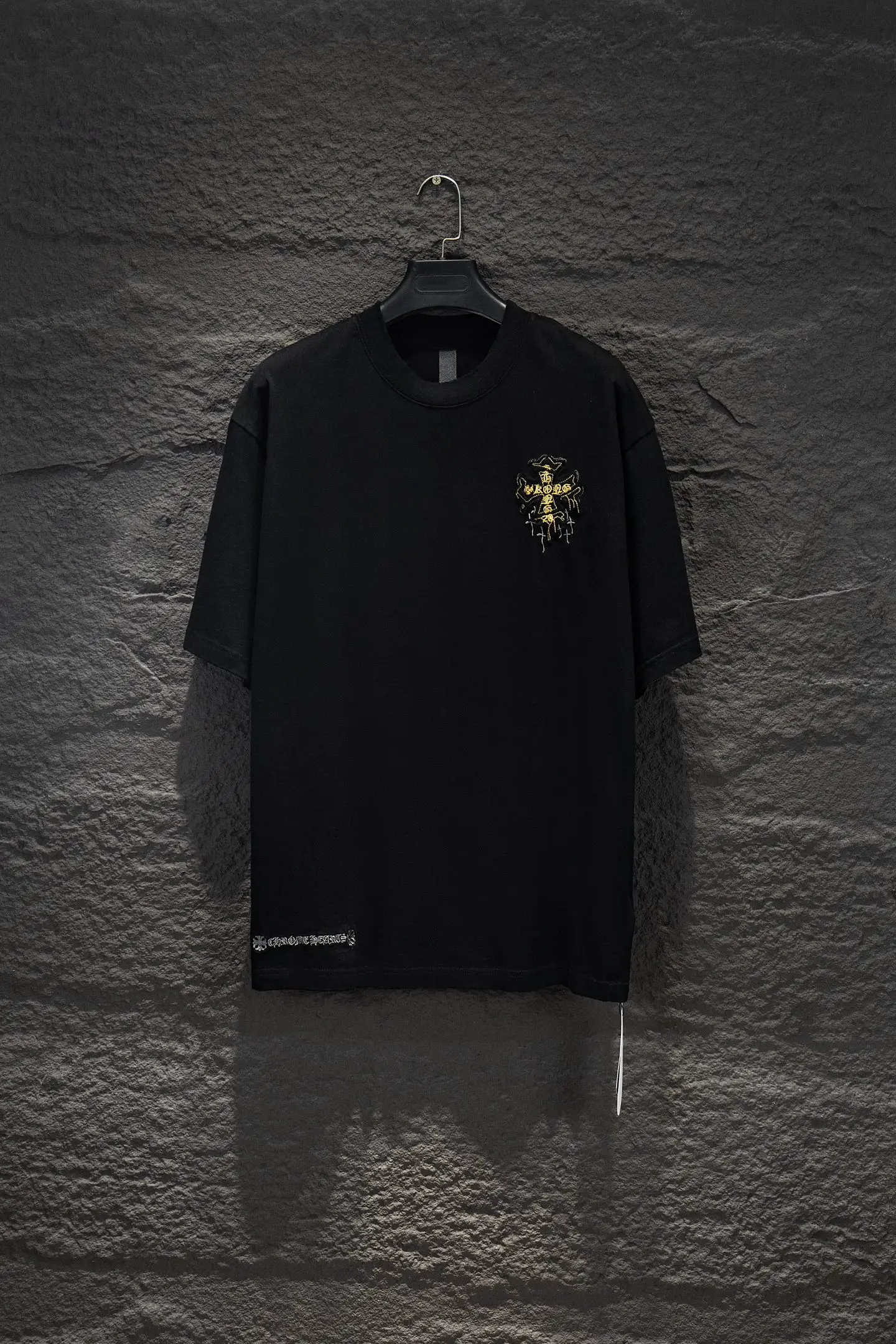 Embroidered Oversized Distressed T-Shirt D14514929