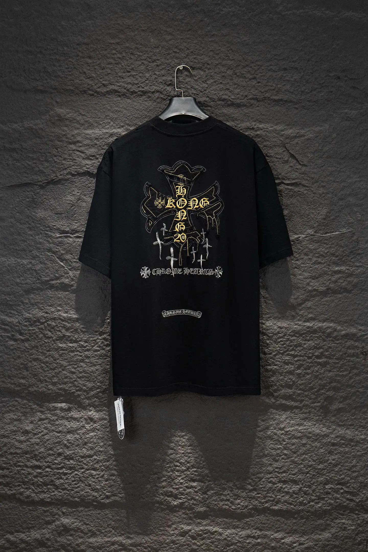 Embroidered Oversized Distressed T-Shirt D14514929 — view 2