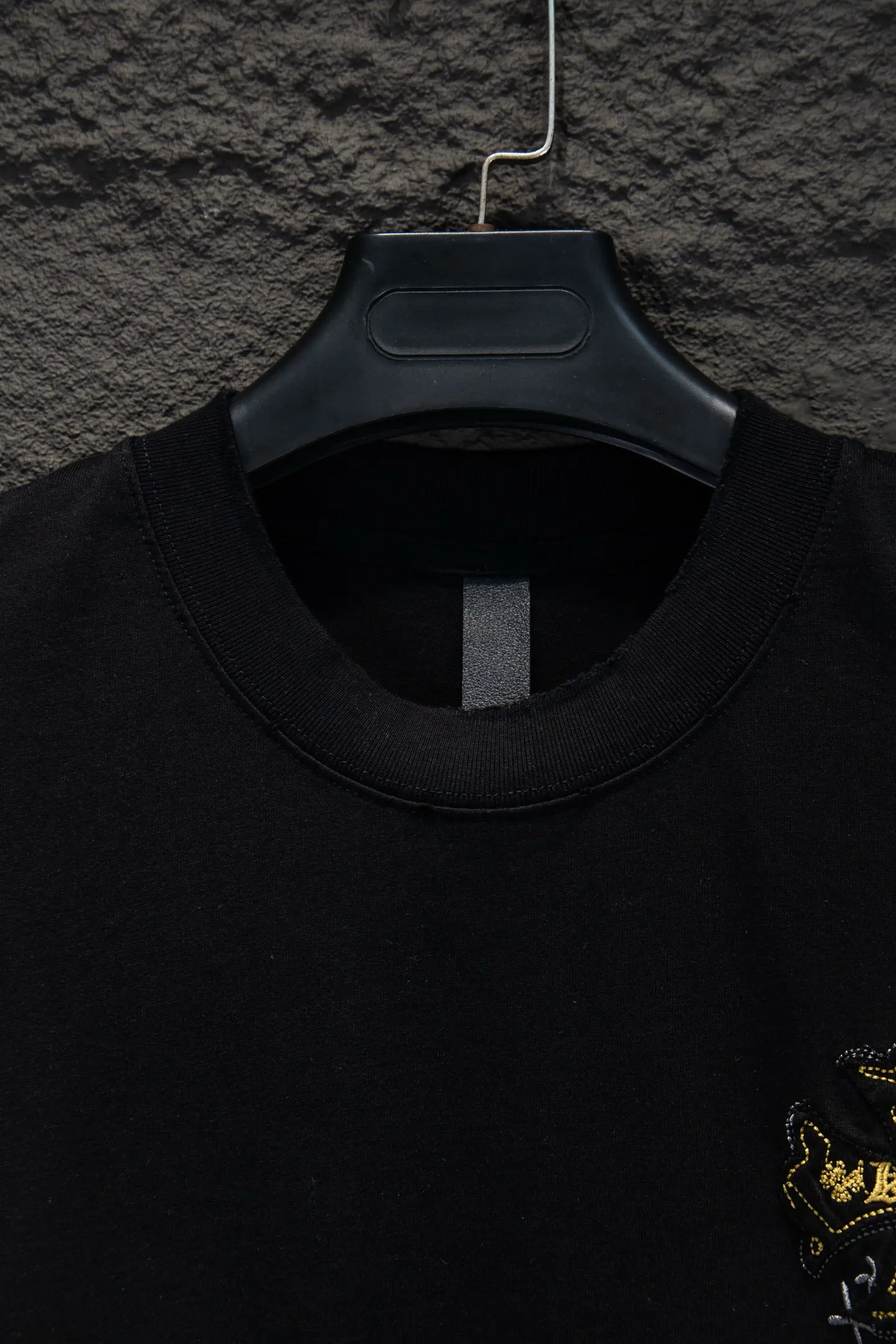Embroidered Oversized Distressed T-Shirt D14514929 — view 3