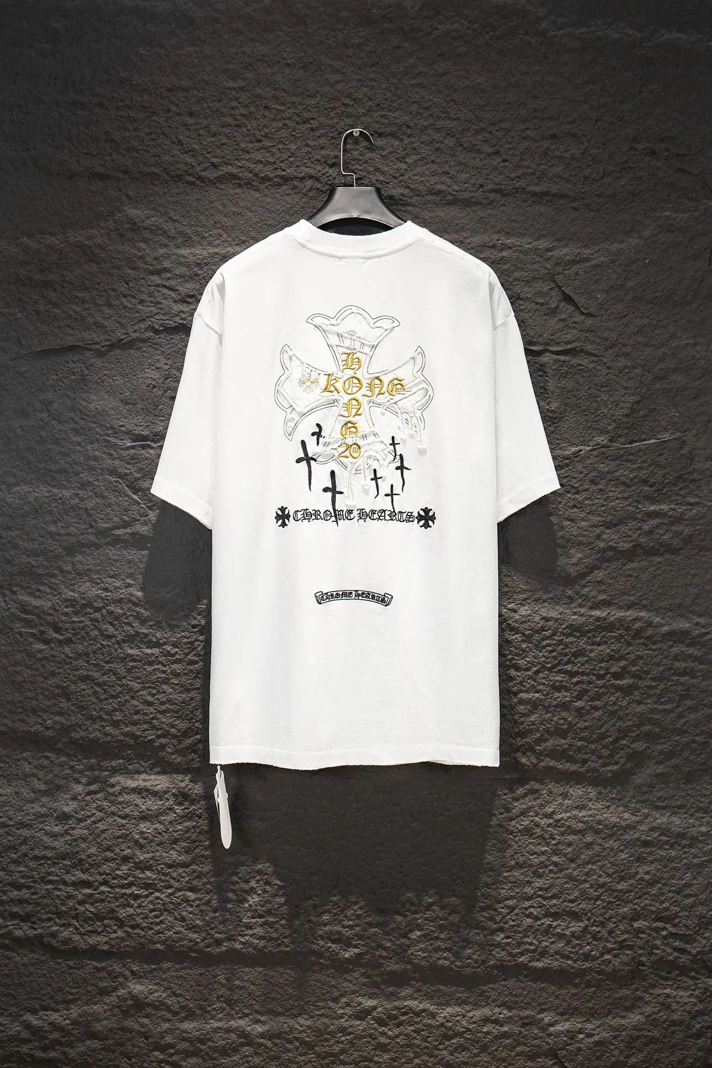 Embroidered Patch Oversized Cotton T-Shirt D14514928 — view 2