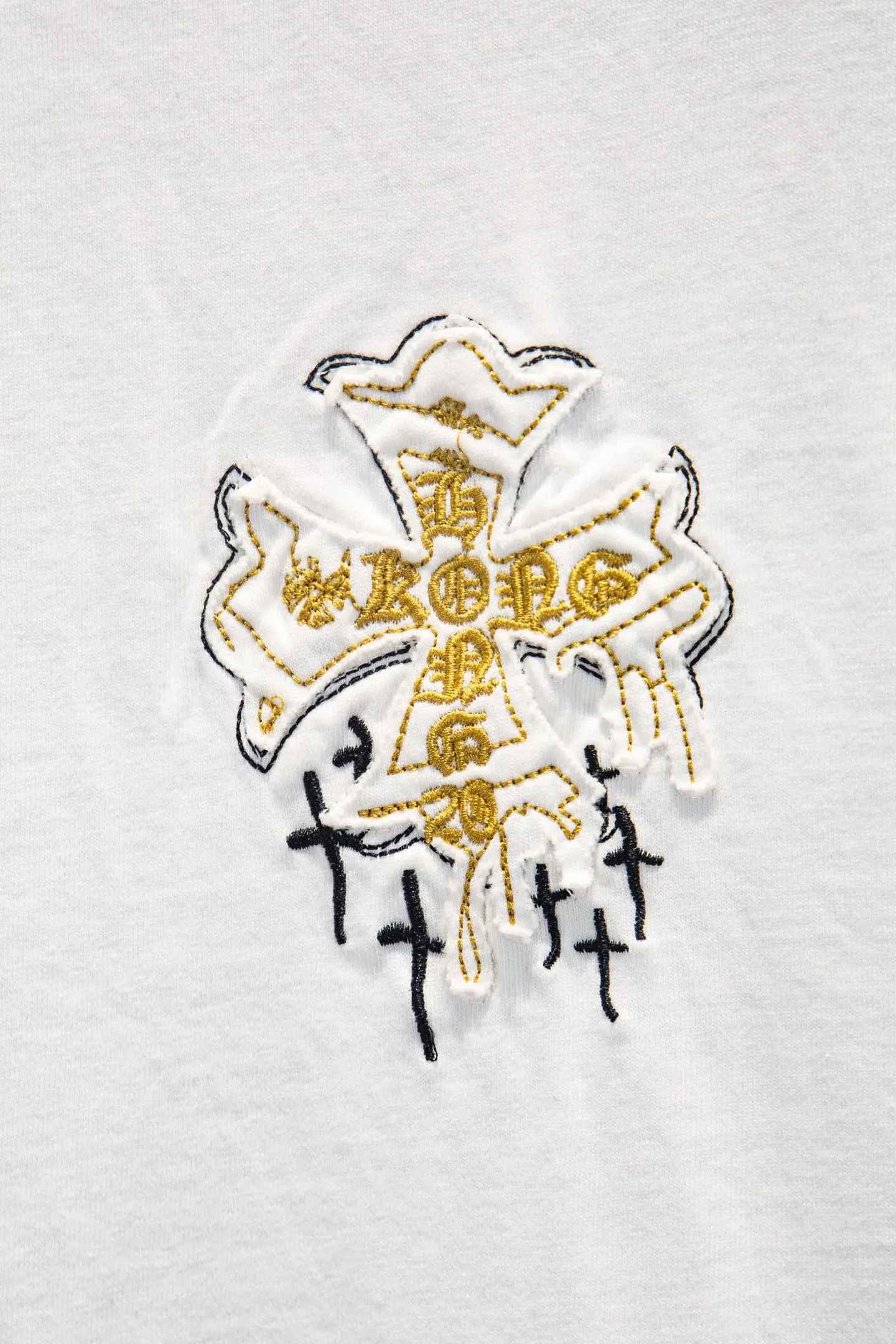 Embroidered Patch Oversized Cotton T-Shirt D14514928 — view 4