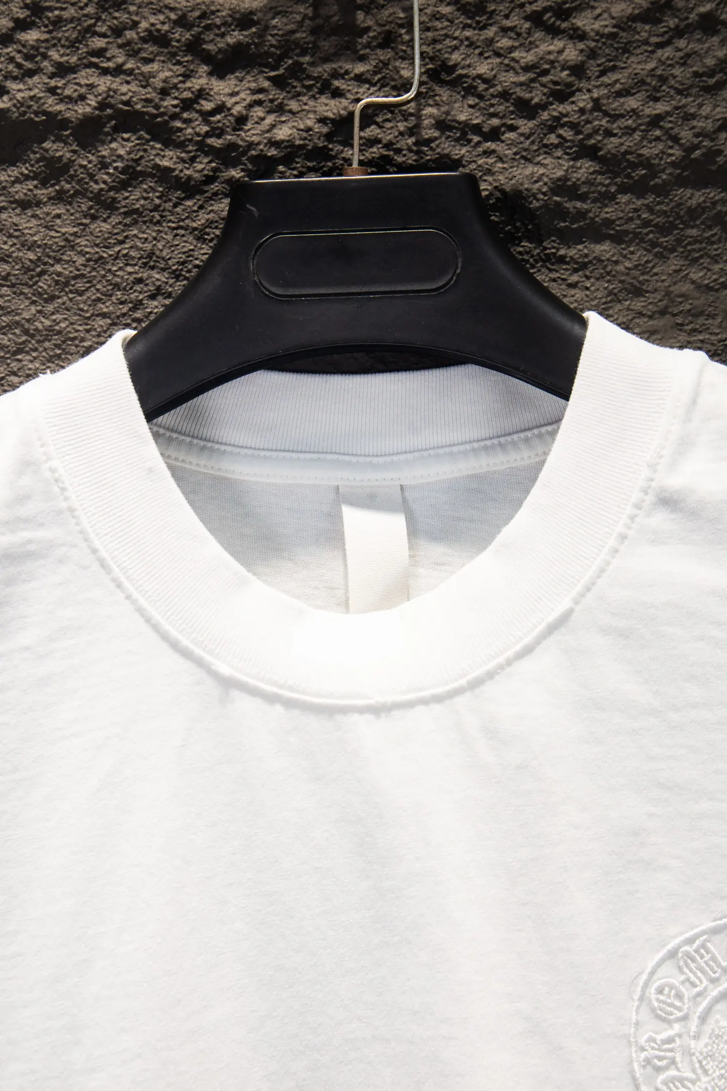 Embroidered Distressed Oversized T-Shirt D14515088 — view 3