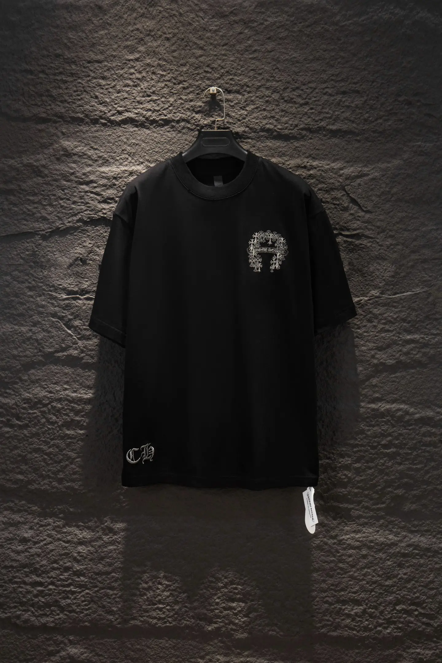 Embroidered Patch Oversized Cotton T-Shirt D14515085