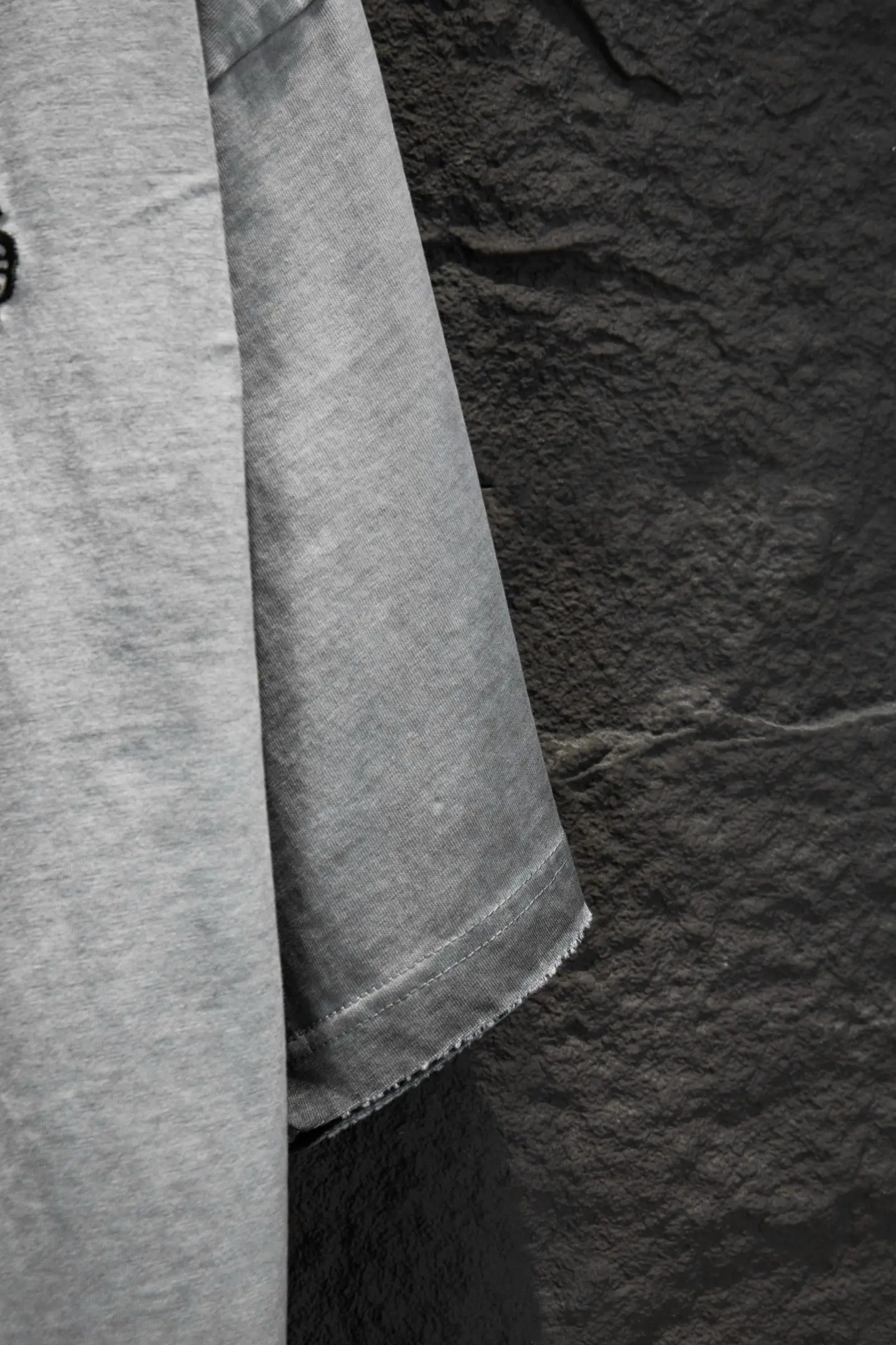 Embroidered Distressed Oversized T-Shirt D14515077 — view 7