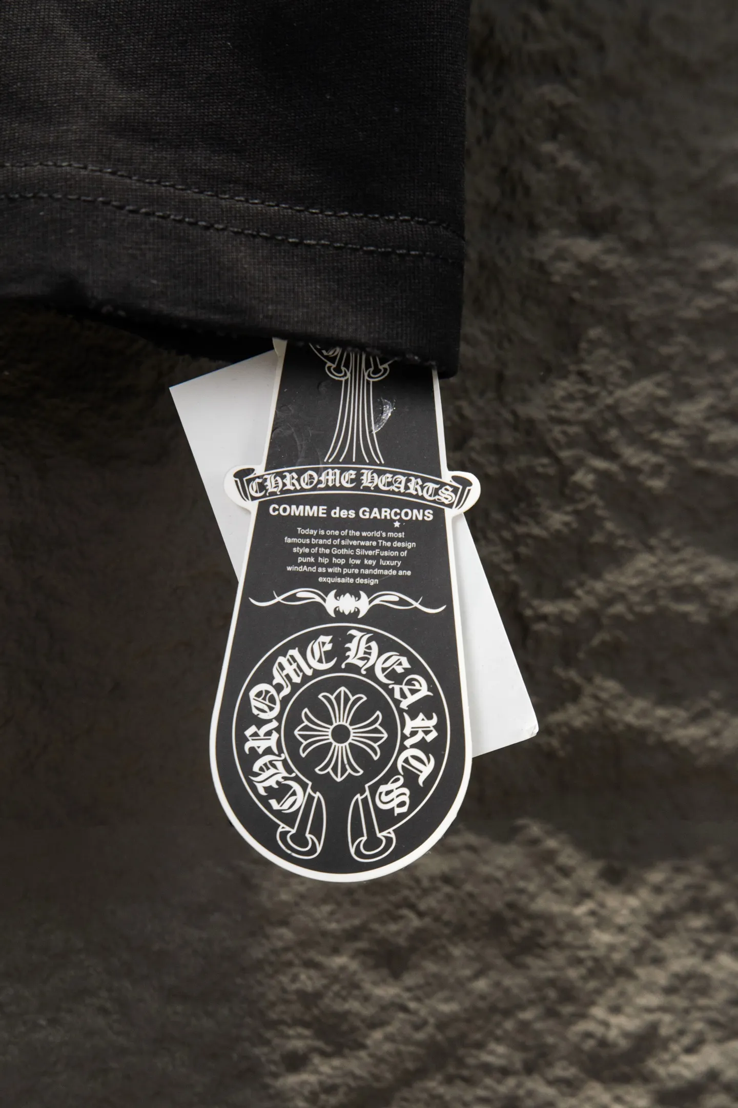 Embroidered Leather Patch Oversized T-Shirt D13515076 — view 8