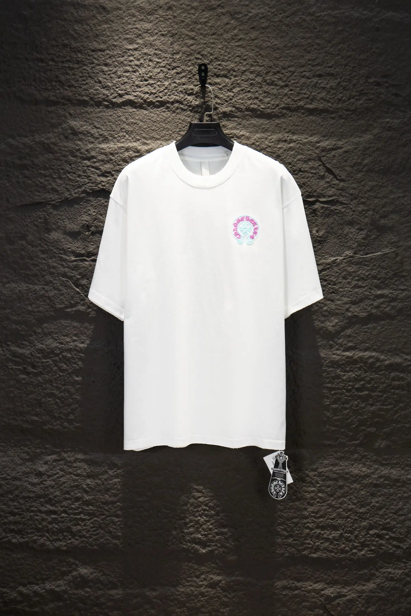 Embroidered Oversized Distressed Cotton T-Shirt D15012270 — view 3