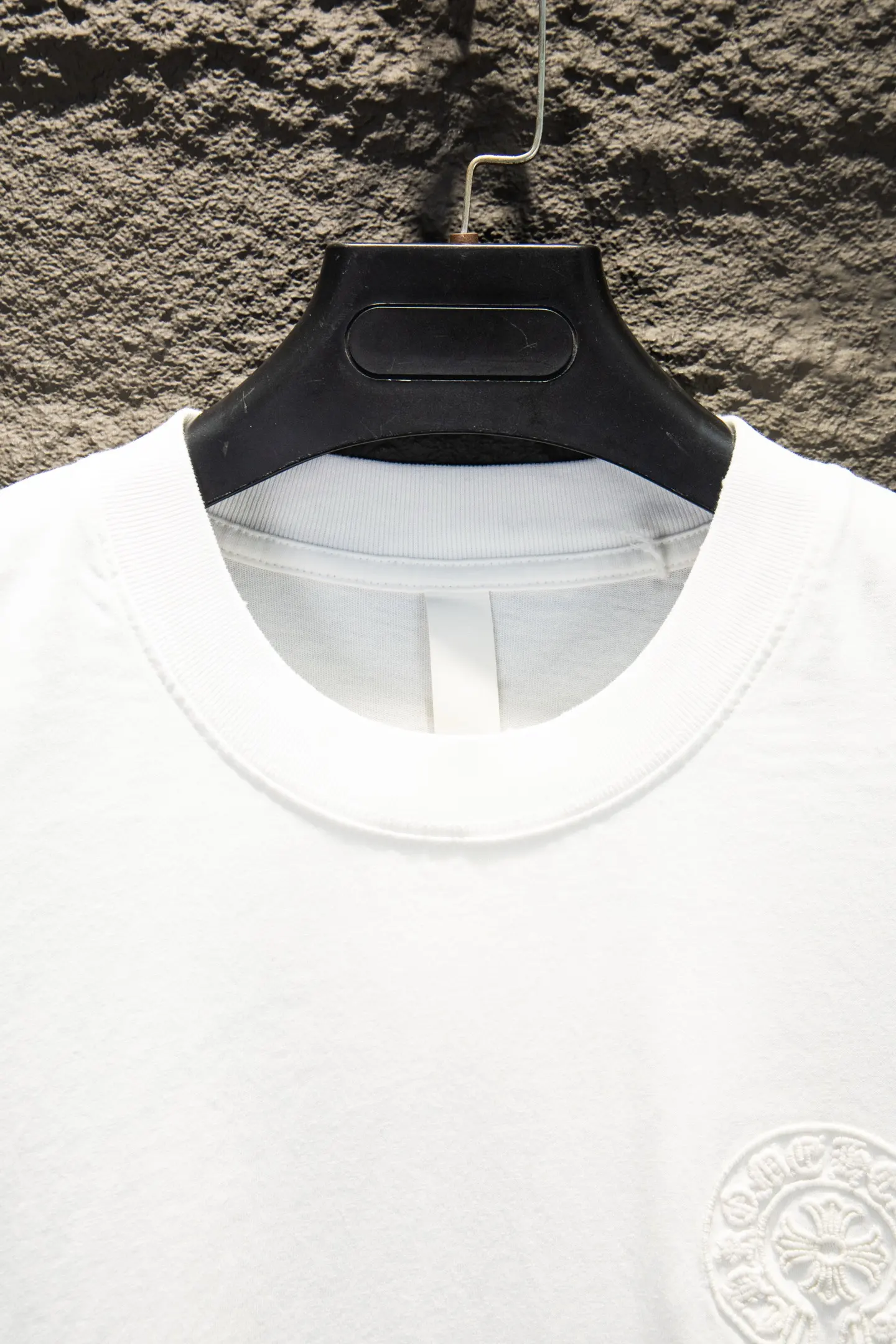 Embroidered Oversized Distressed Cotton T-Shirt D15012270 — view 7