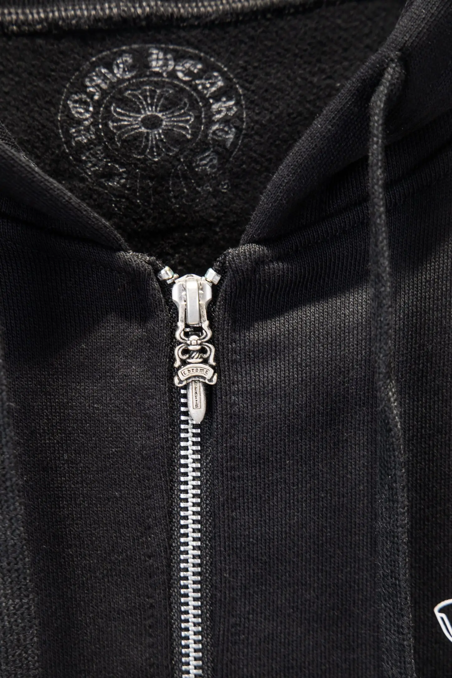 Logo-Print Cotton-Fleece Zip-Up Hoodie D22922945 — view 8