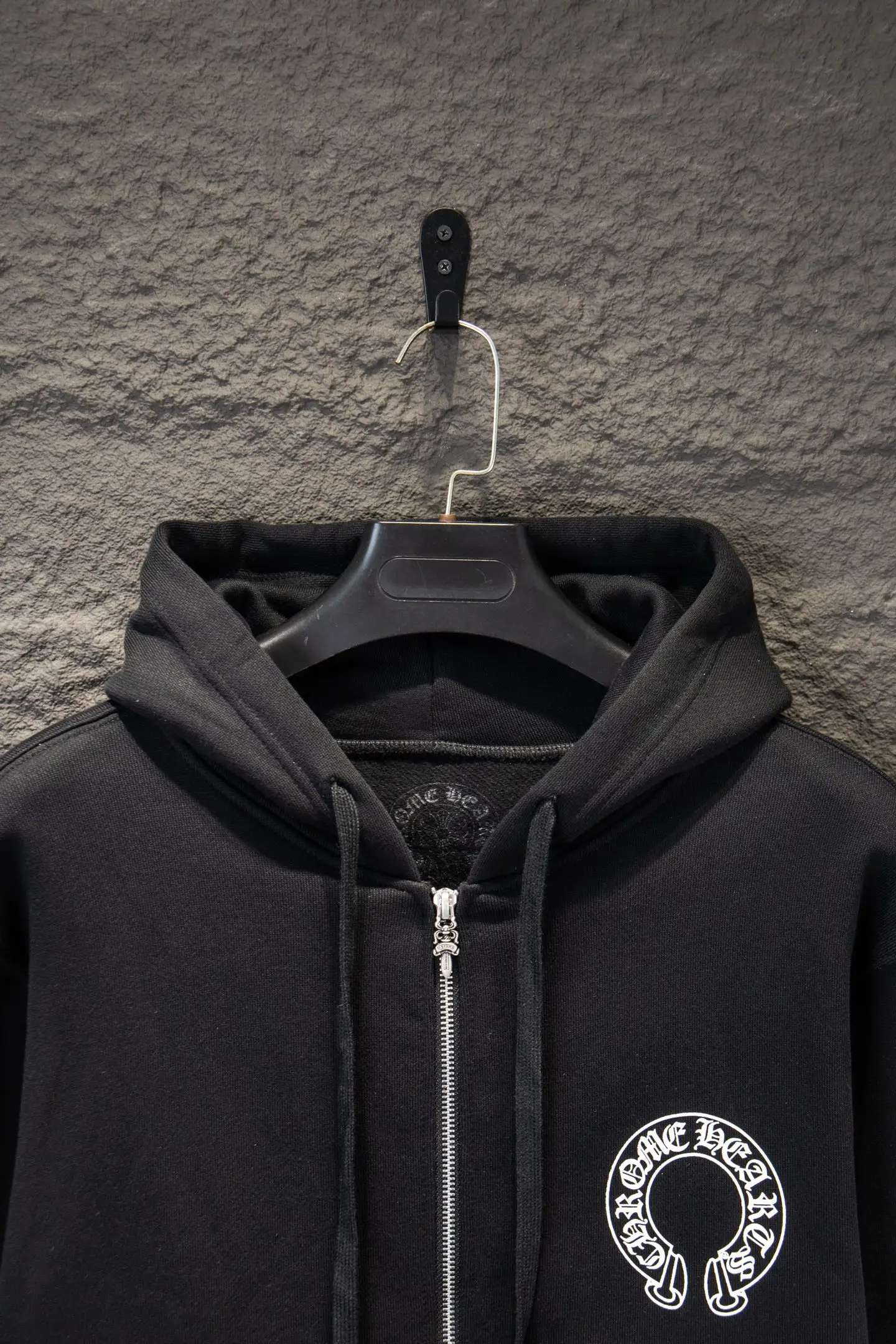 Logo-Print Cotton-Fleece Zip-Up Hoodie D22922948 — view 3