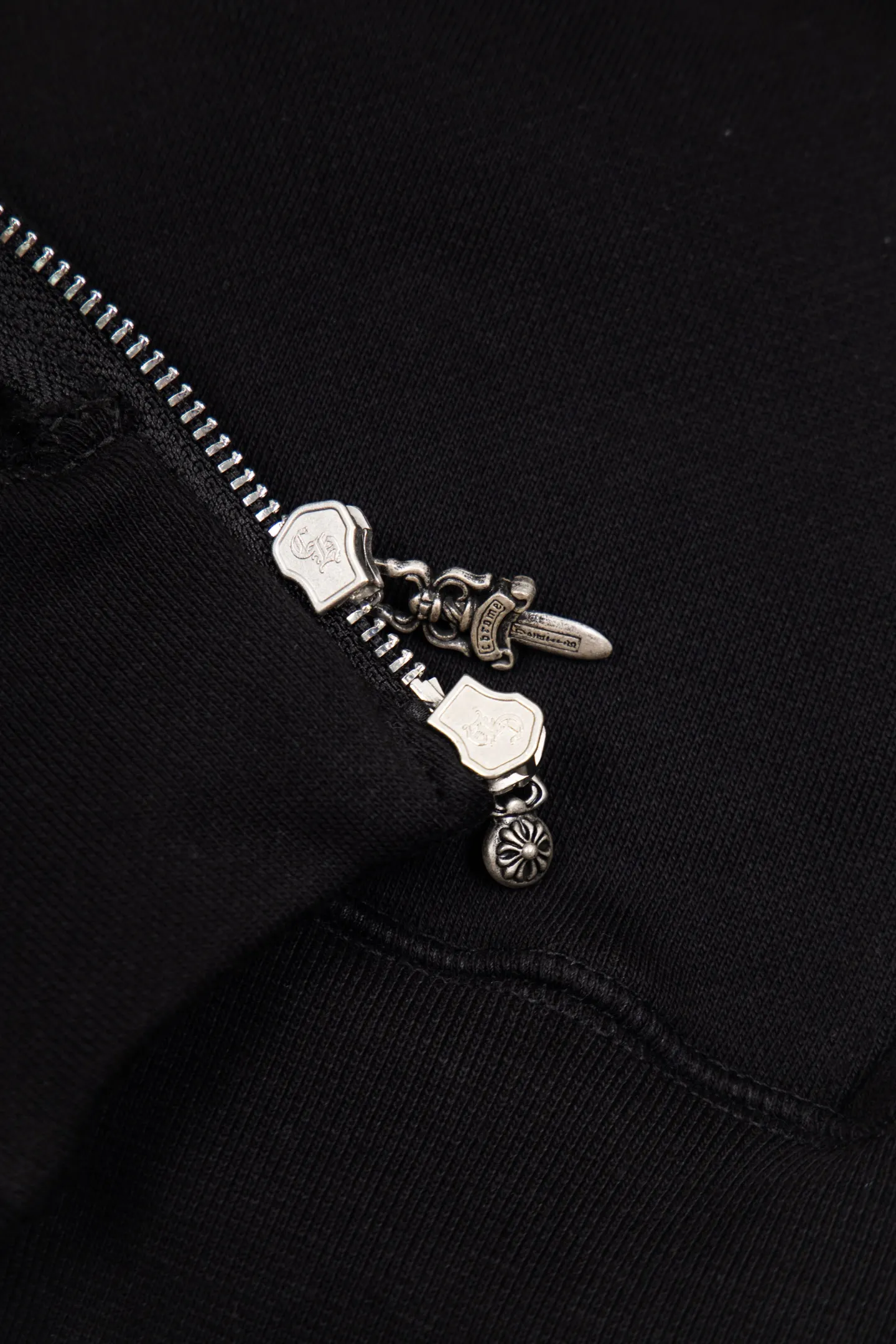 Embroidered Logo Oversized Zip-Up Hoodie D22522933 — view 9
