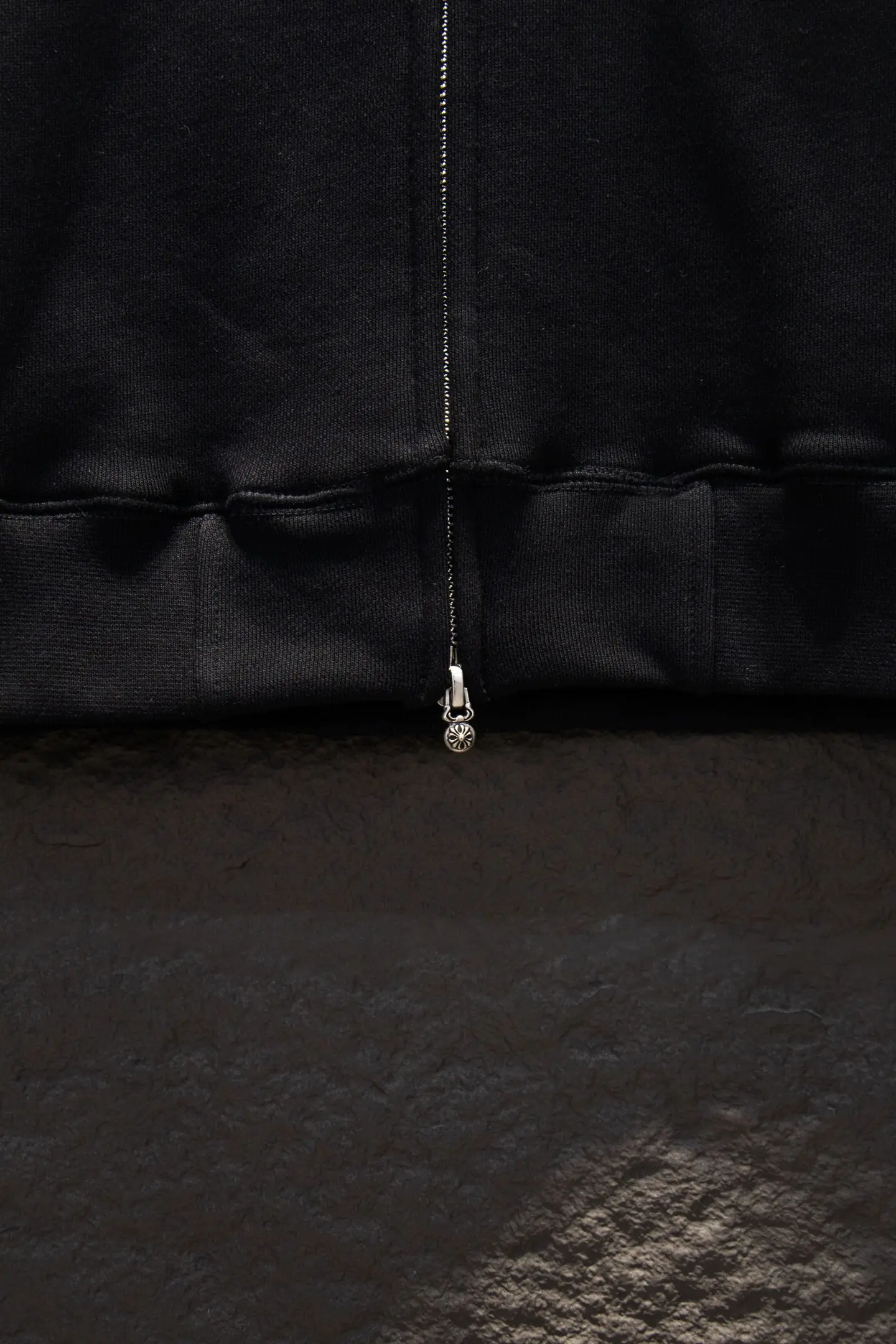 Embroidered Logo Oversized Zip-Up Hoodie D22522933 — view 15