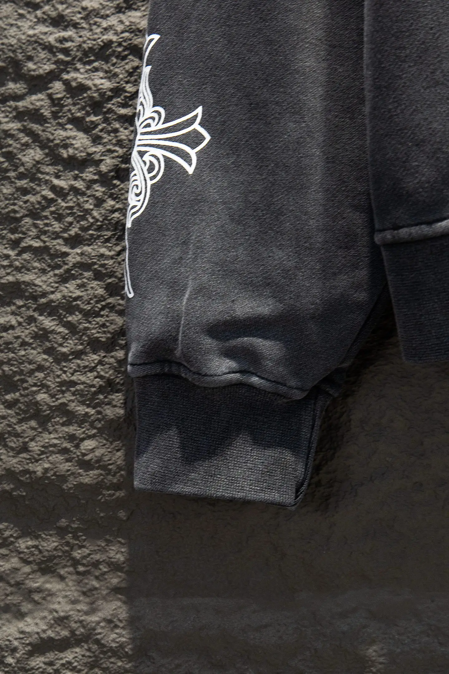 Logo-Print Washed Cotton Zip-Up Hoodie D23522908 — view 6