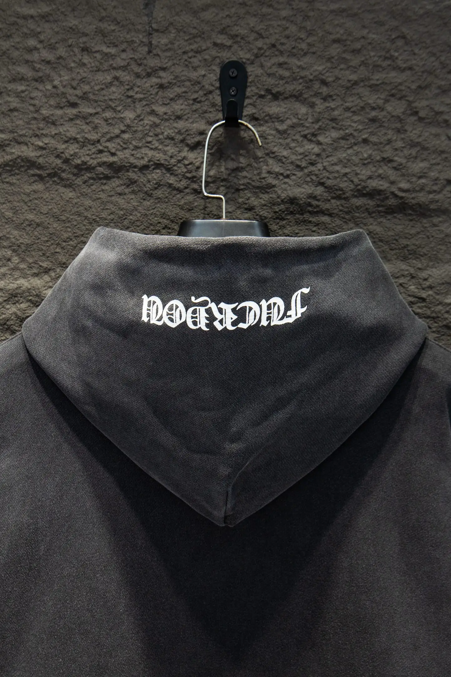 Logo-Print Washed Cotton Zip-Up Hoodie D23522908 — view 11
