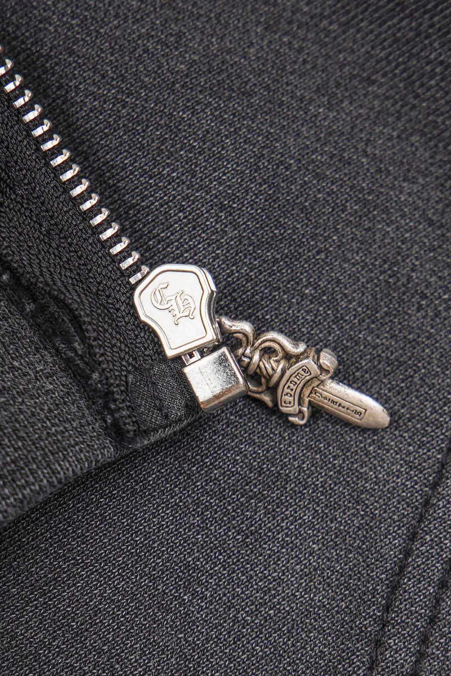 Logo-Print Washed Cotton Zip-Up Hoodie D23522908 — view 14