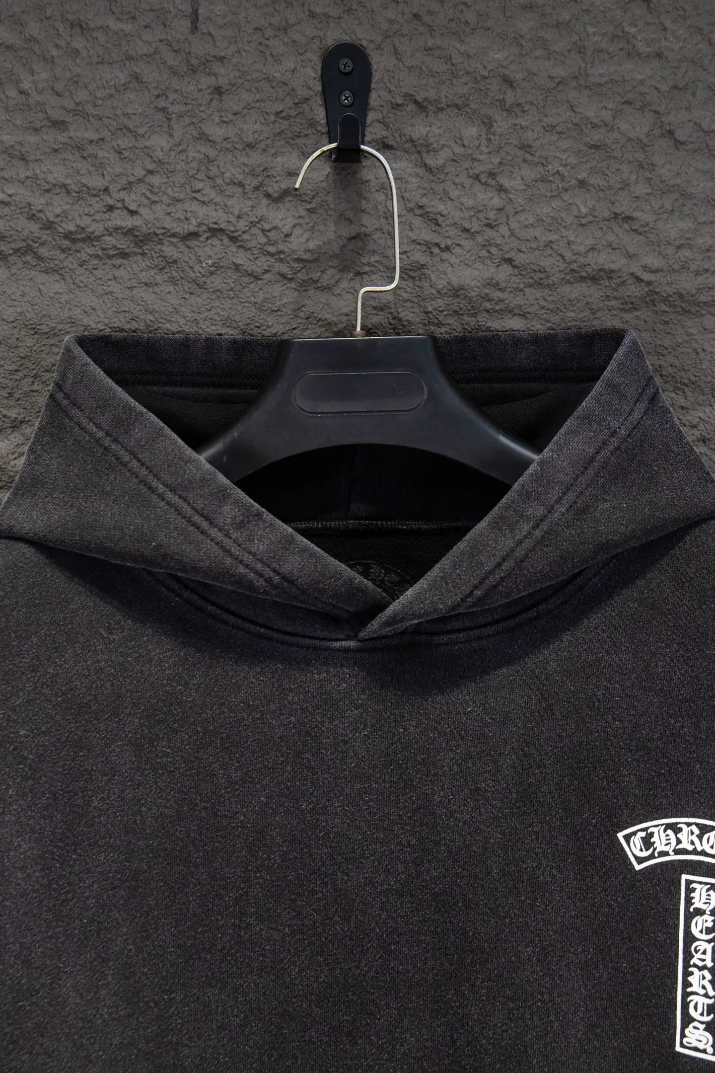 Logo-Print Washed Cotton Hoodie D20922931 — view 3