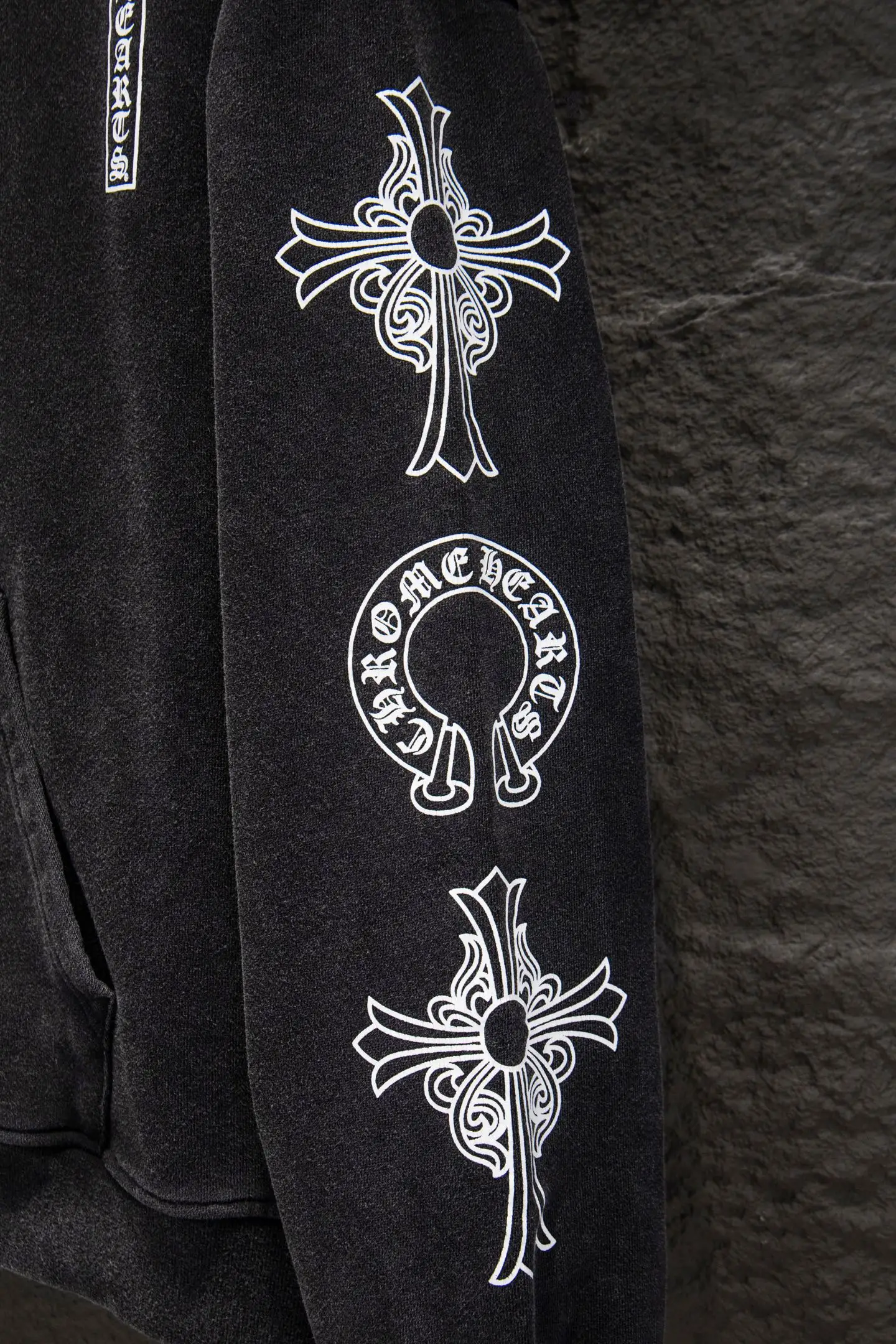 Logo-Print Washed Cotton Hoodie D20922931 — view 6