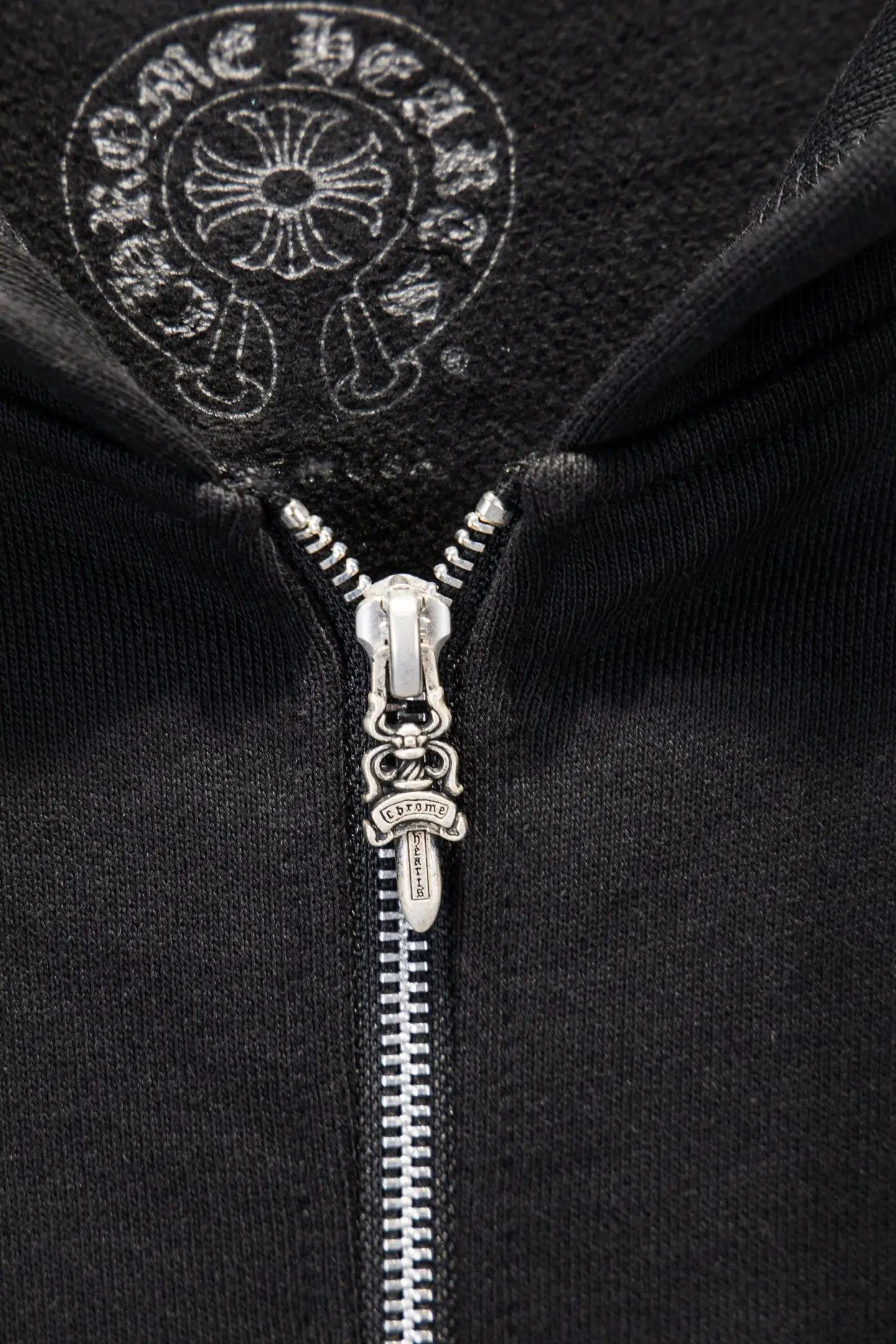 Logo-Print Cotton-Fleece Zip-Up Hoodie D22922947 — view 10