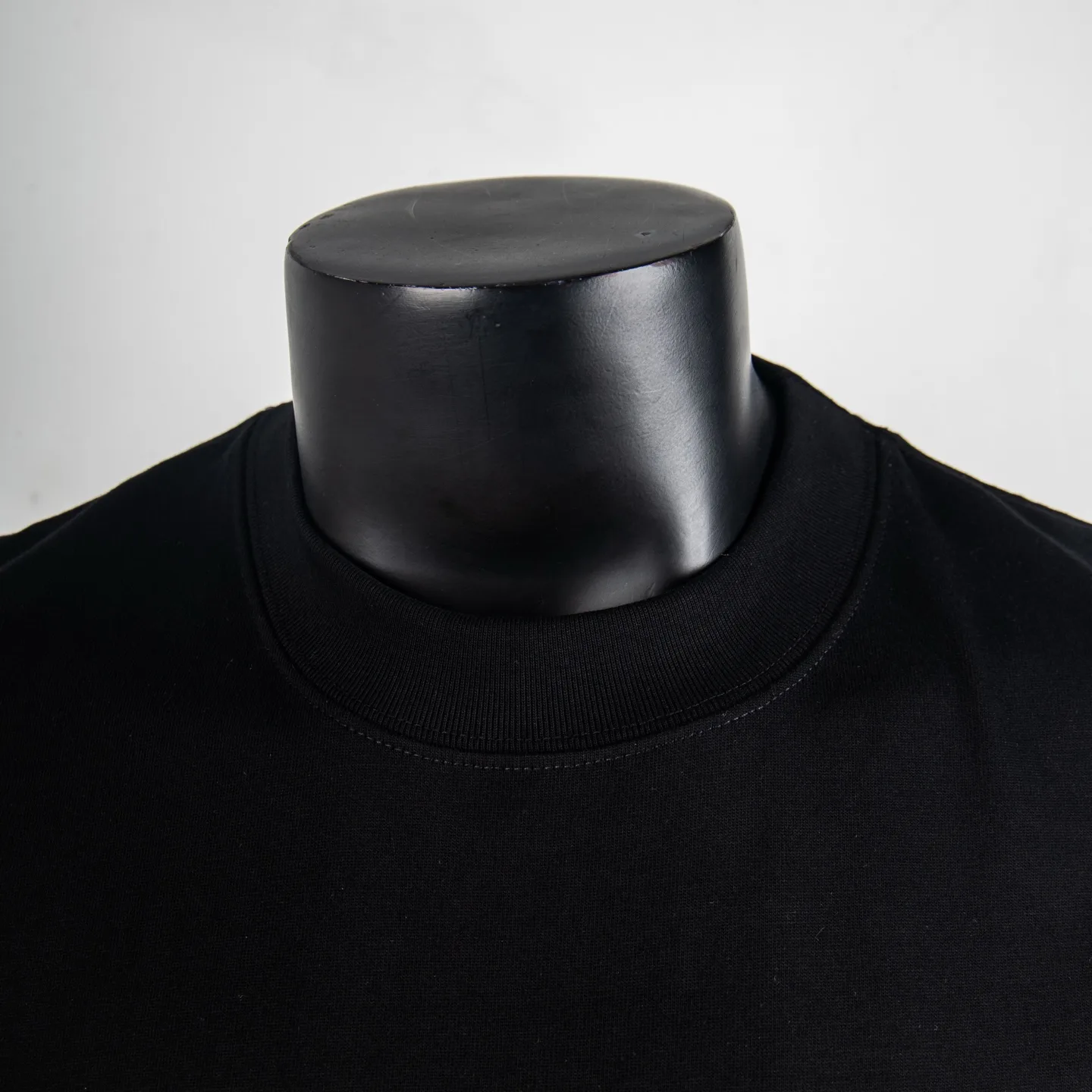 Logo Embroidered Pocket T-Shirt D11512327 — view 3