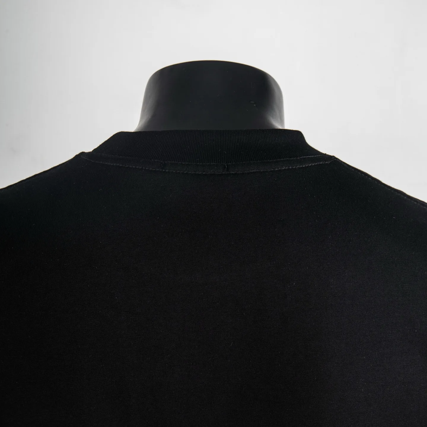 Logo Embroidered Pocket T-Shirt D11512327 — view 4