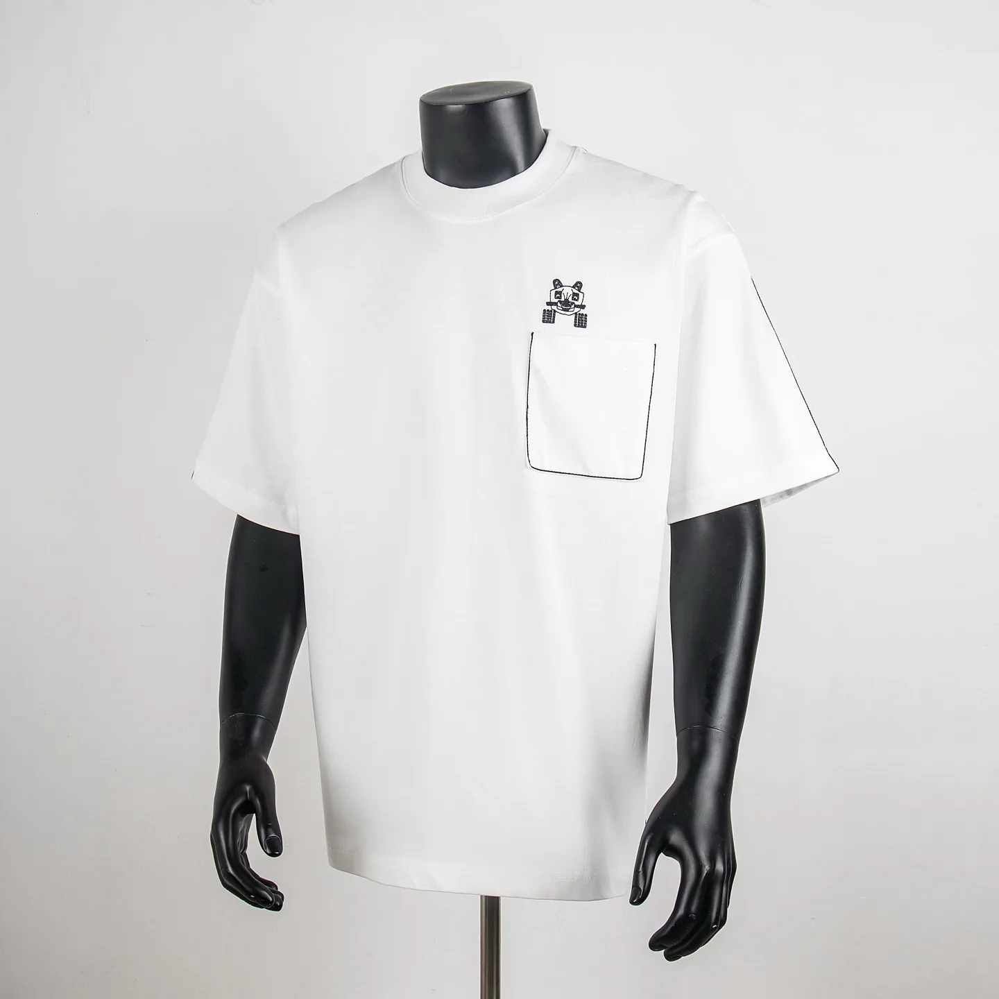 Embroidered Animal Pocket T-Shirt D11912326