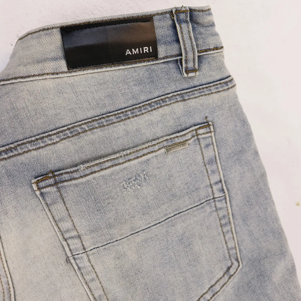 Distressed Slim-Fit Stretch Denim Jeans D12811809 — view 6