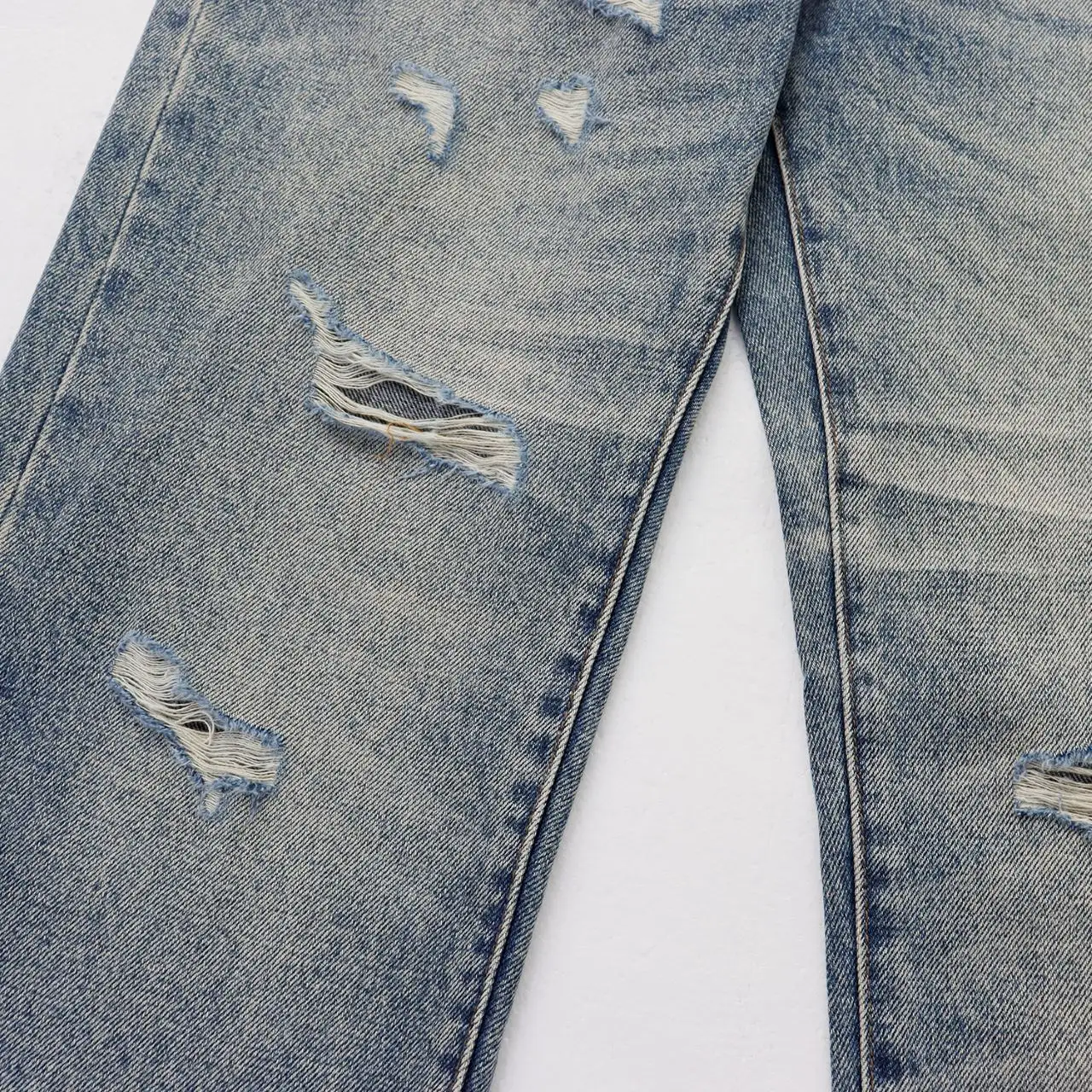 Distressed Straight-Leg Jeans D13511815 — view 4