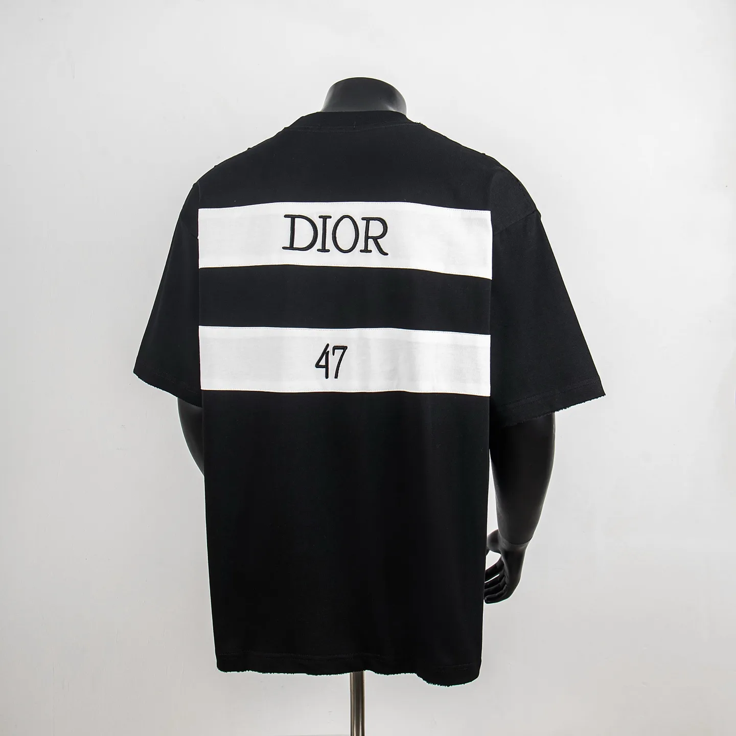 Dior 47 Embroidered Cotton T-Shirt D12512310 — view 2