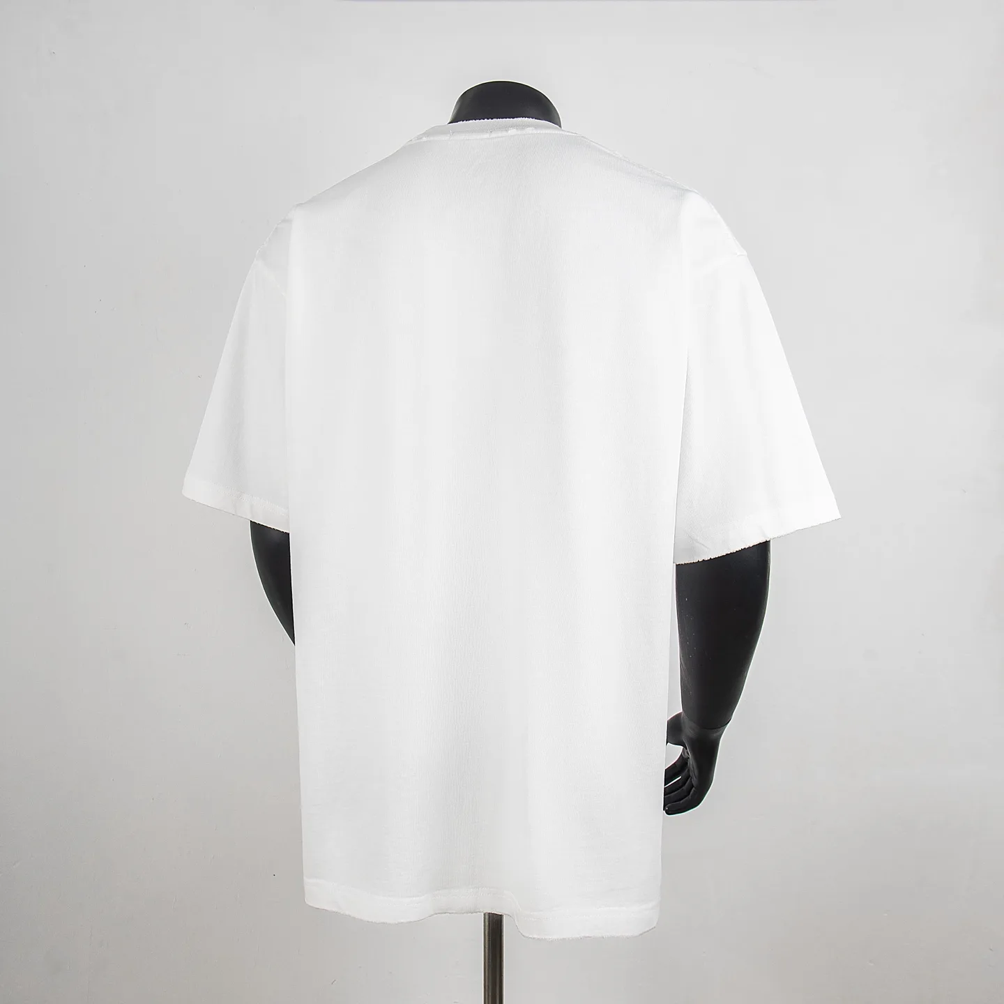 Logo Appliqué Distressed Cotton T-Shirt D12512306 — view 2