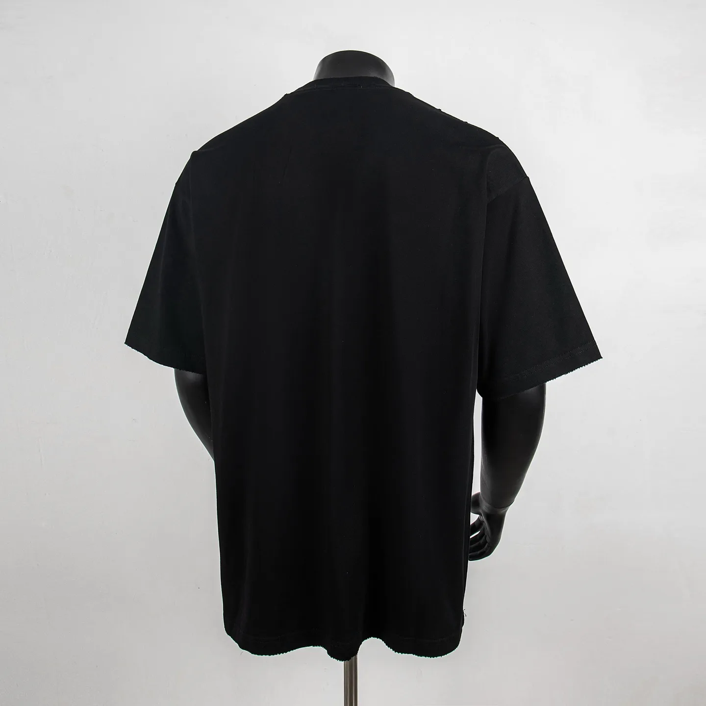 Distressed Logo Patch Cotton T-Shirt D12512307 — view 2