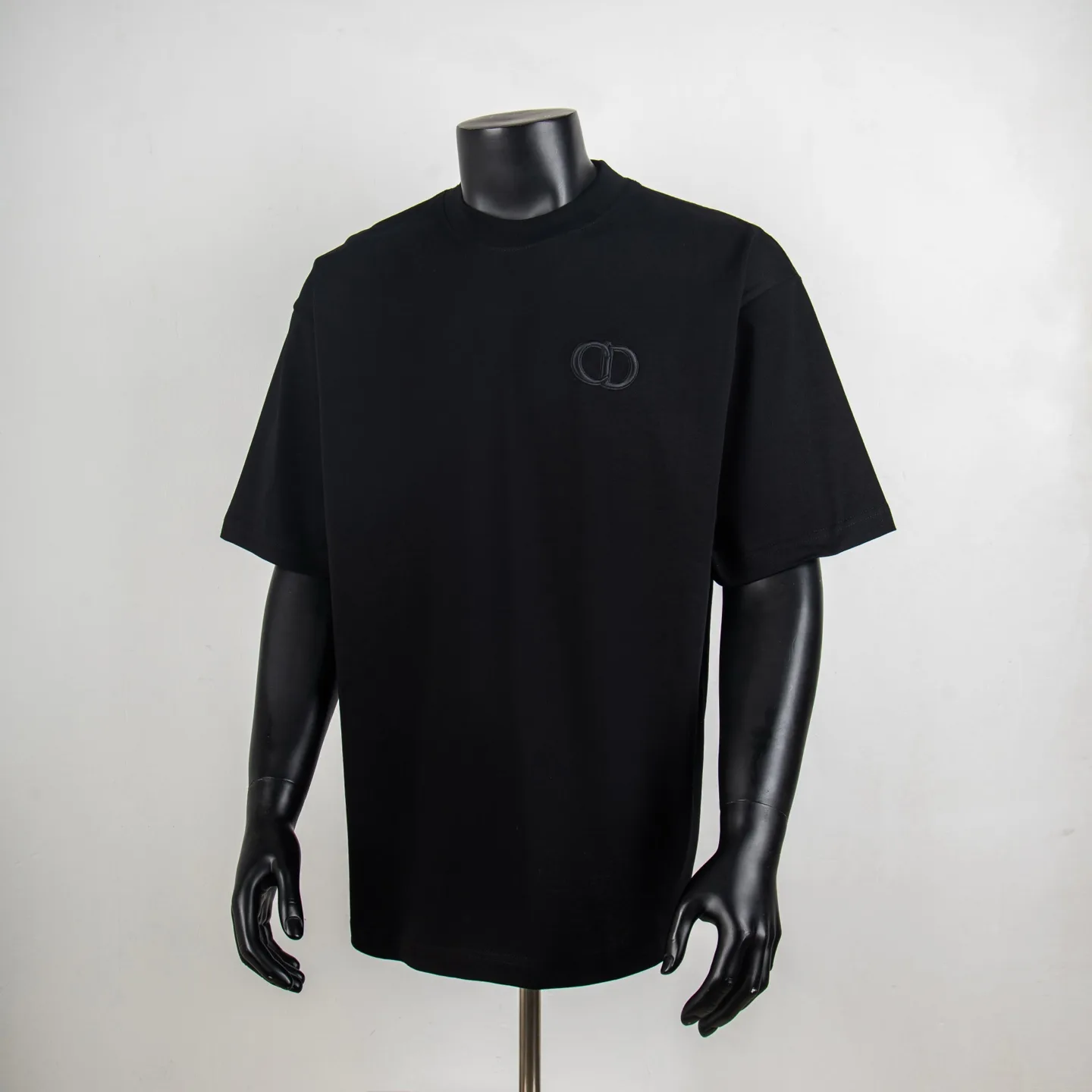 CD Icon Embroidered Cotton T-Shirt D11512302
