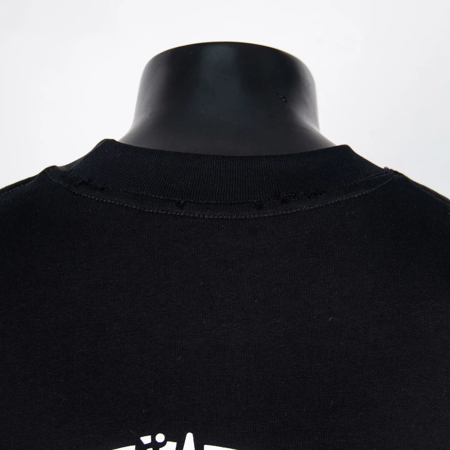 Logo Print Distressed Cotton T-Shirt D11912293 — view 4