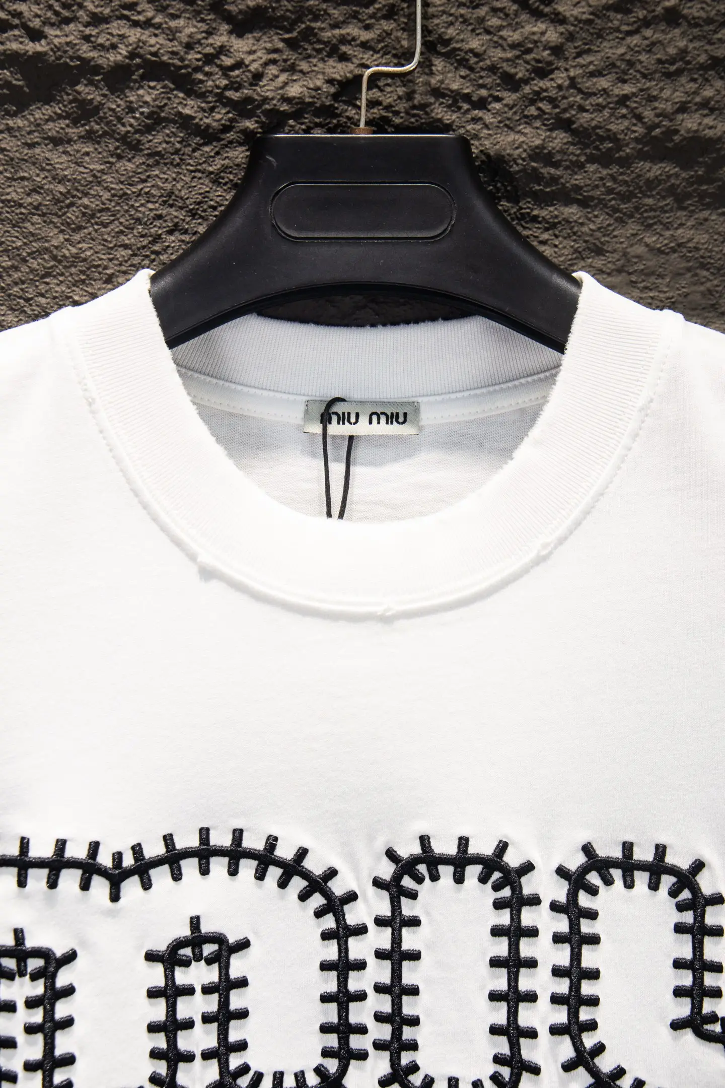 Embroidered Distressed Oversized T-Shirt D12915063 — view 3