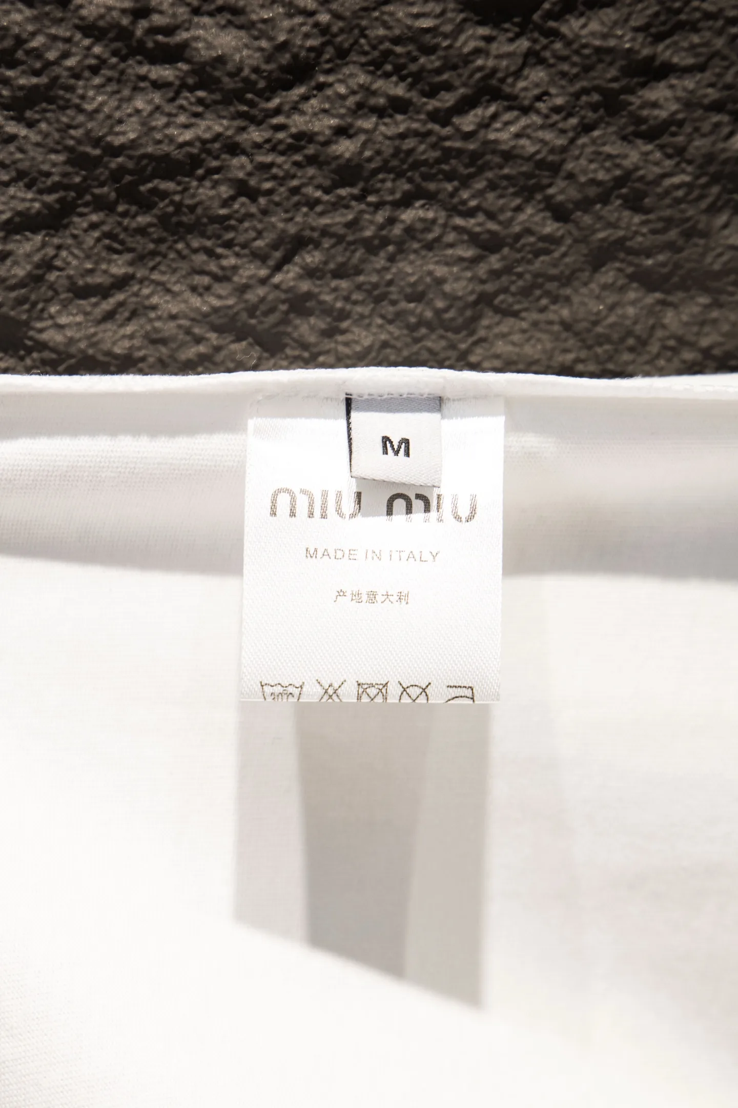 Embroidered Distressed Oversized T-Shirt D12915063 — view 9