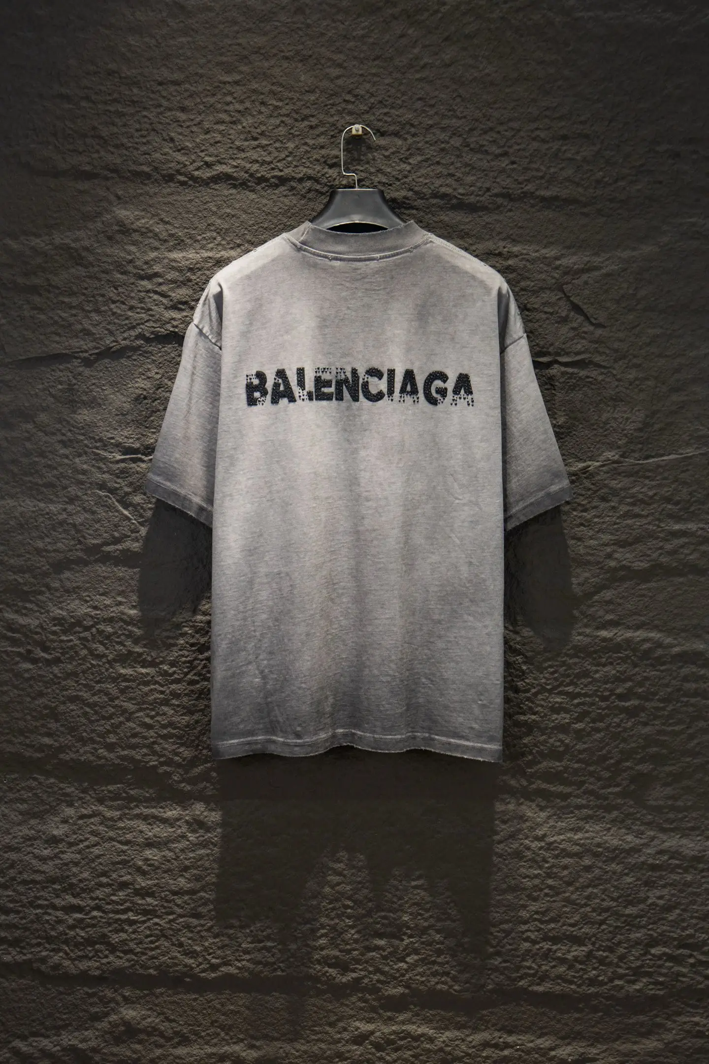 Oversized Distressed Rhinestone Logo T-Shirt D12514989 — view 2