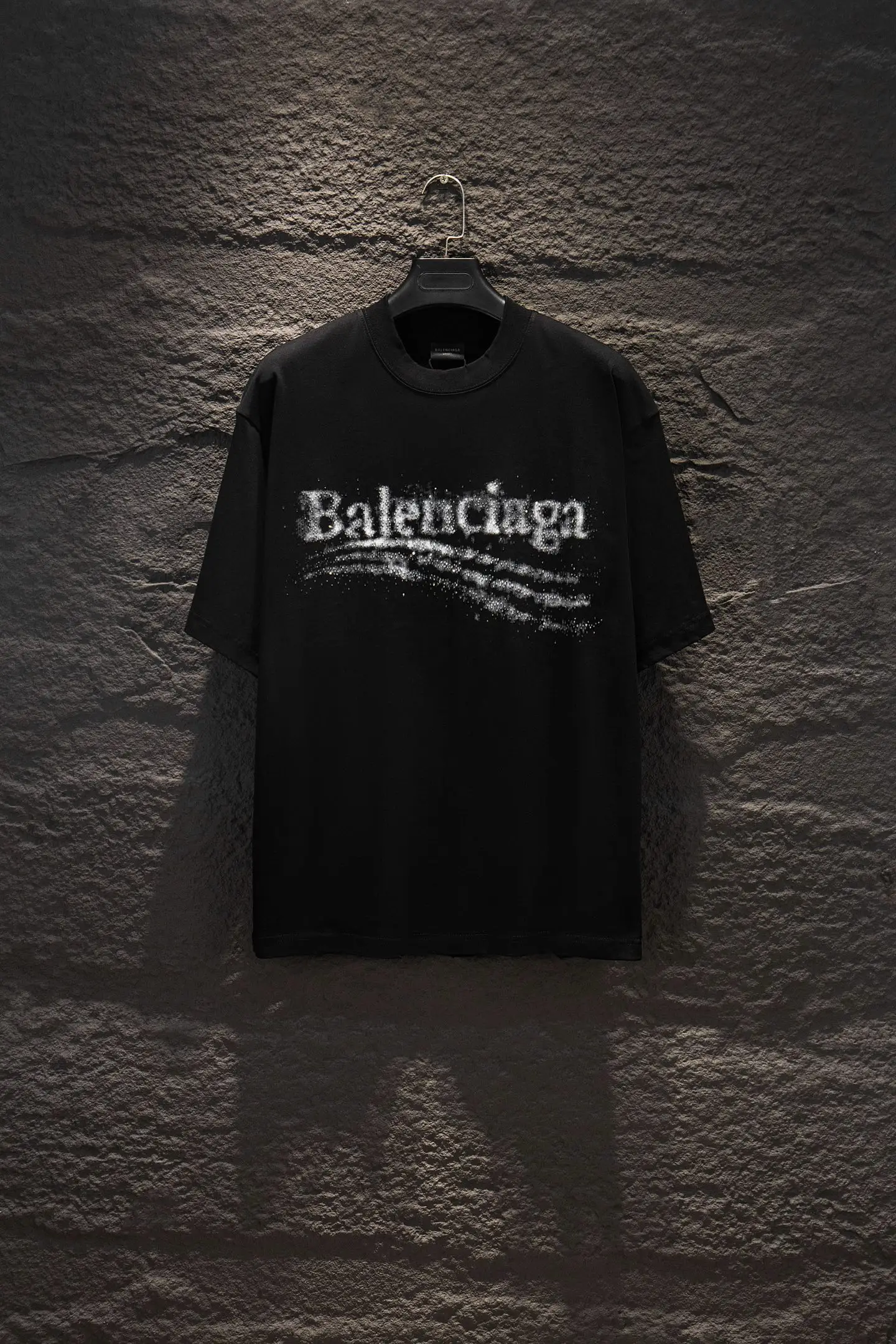 Oversized Rhinestone-Logo Distressed T-Shirt D13014985