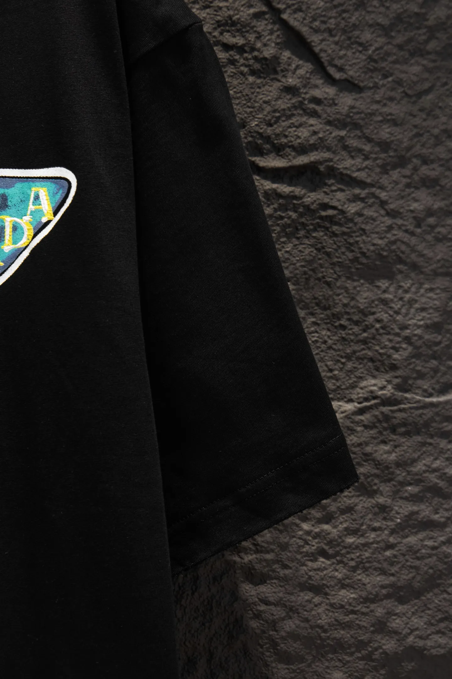 Graffiti Logo Oversized Cotton T-Shirt D12515072 — view 6