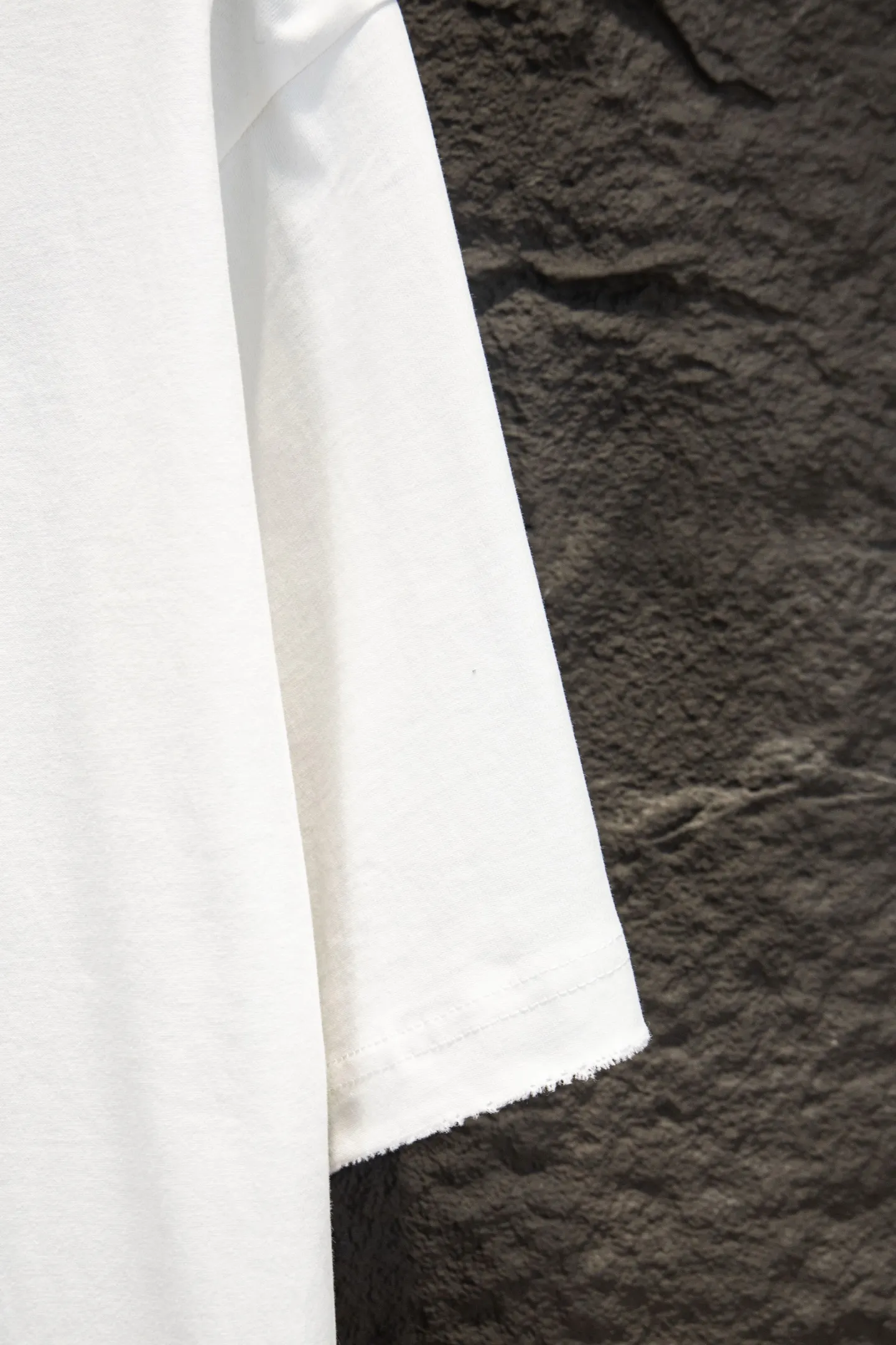 Distressed Embroidered Cotton T-Shirt D12515067 — view 8