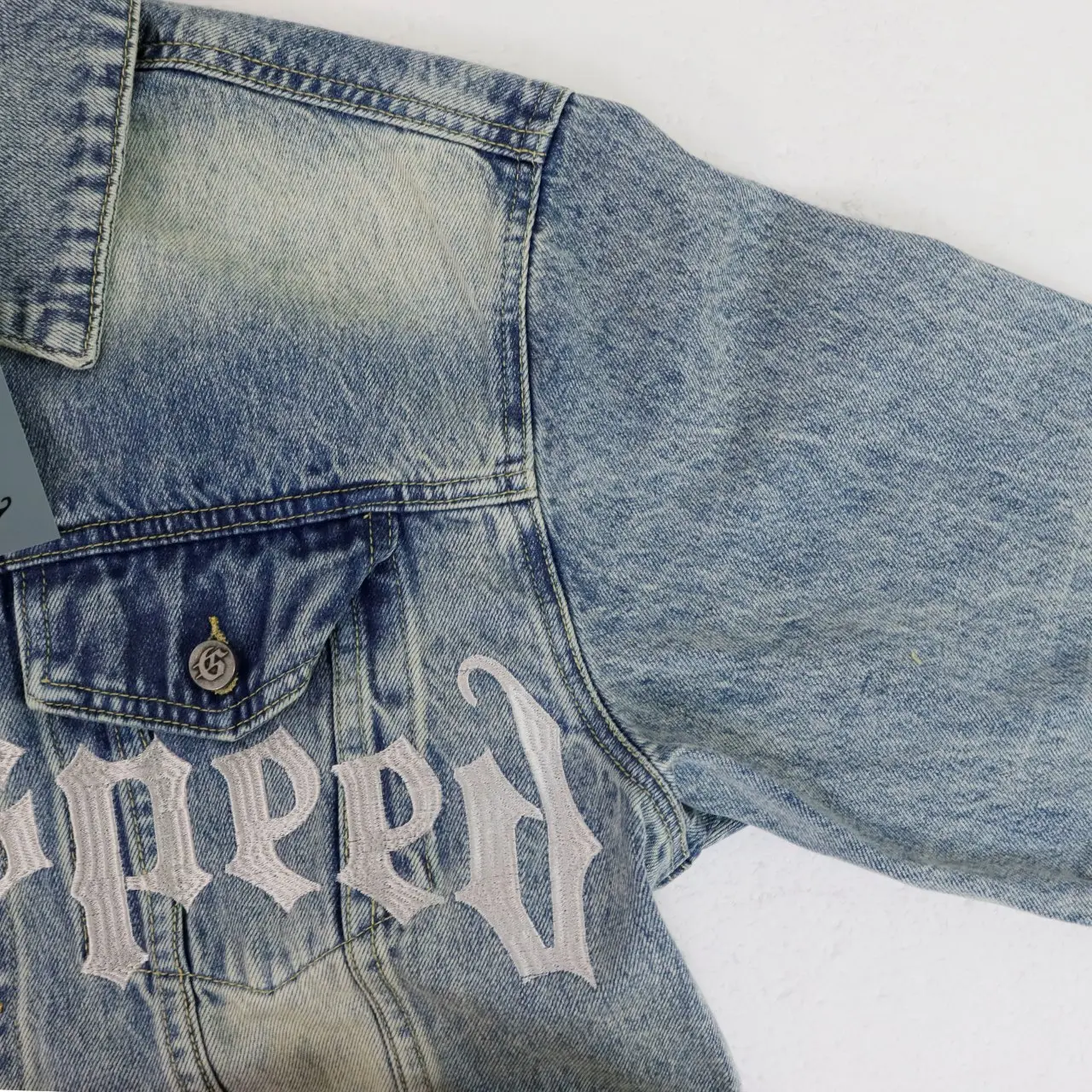 Embroidered Washed Denim Jacket D16811865 — view 4