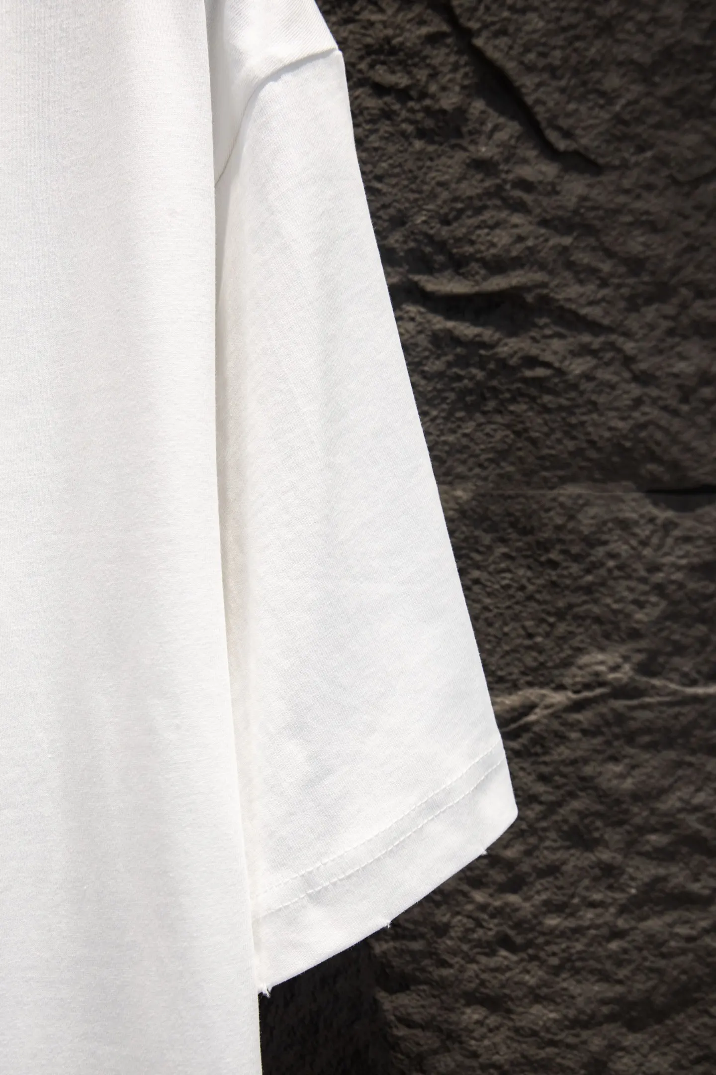 Miu Club Flocked Logo Oversized T-Shirt D11915061 — view 7