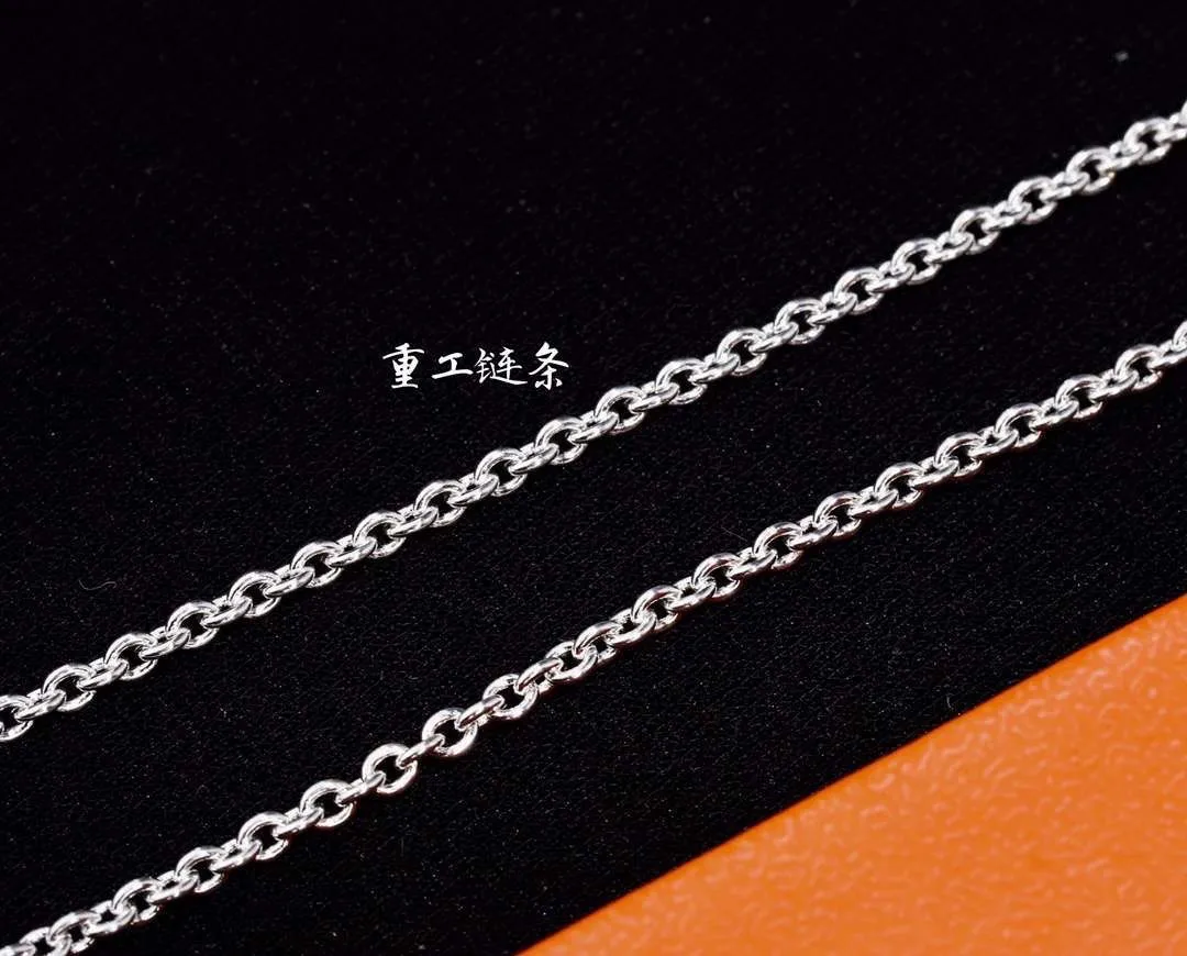 Confettis Pendant Necklace in White Gold D49516787 — view 4