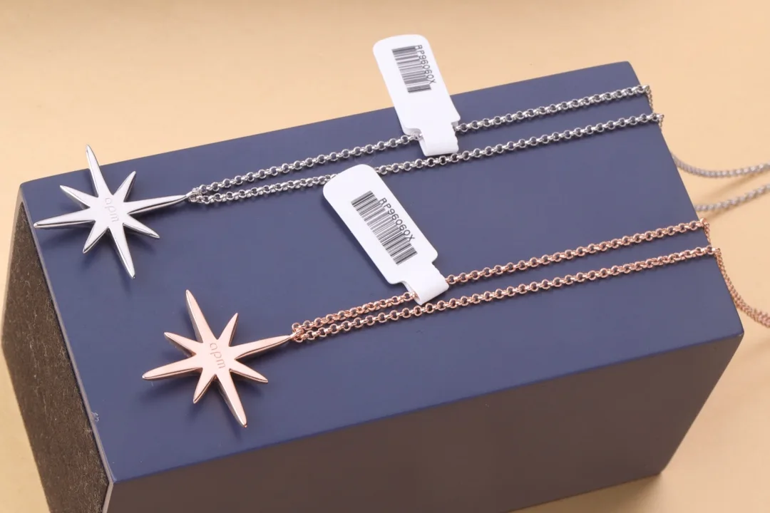 Météorites Star Pendant Necklace (Sterling Silver) D16017463 — view 7