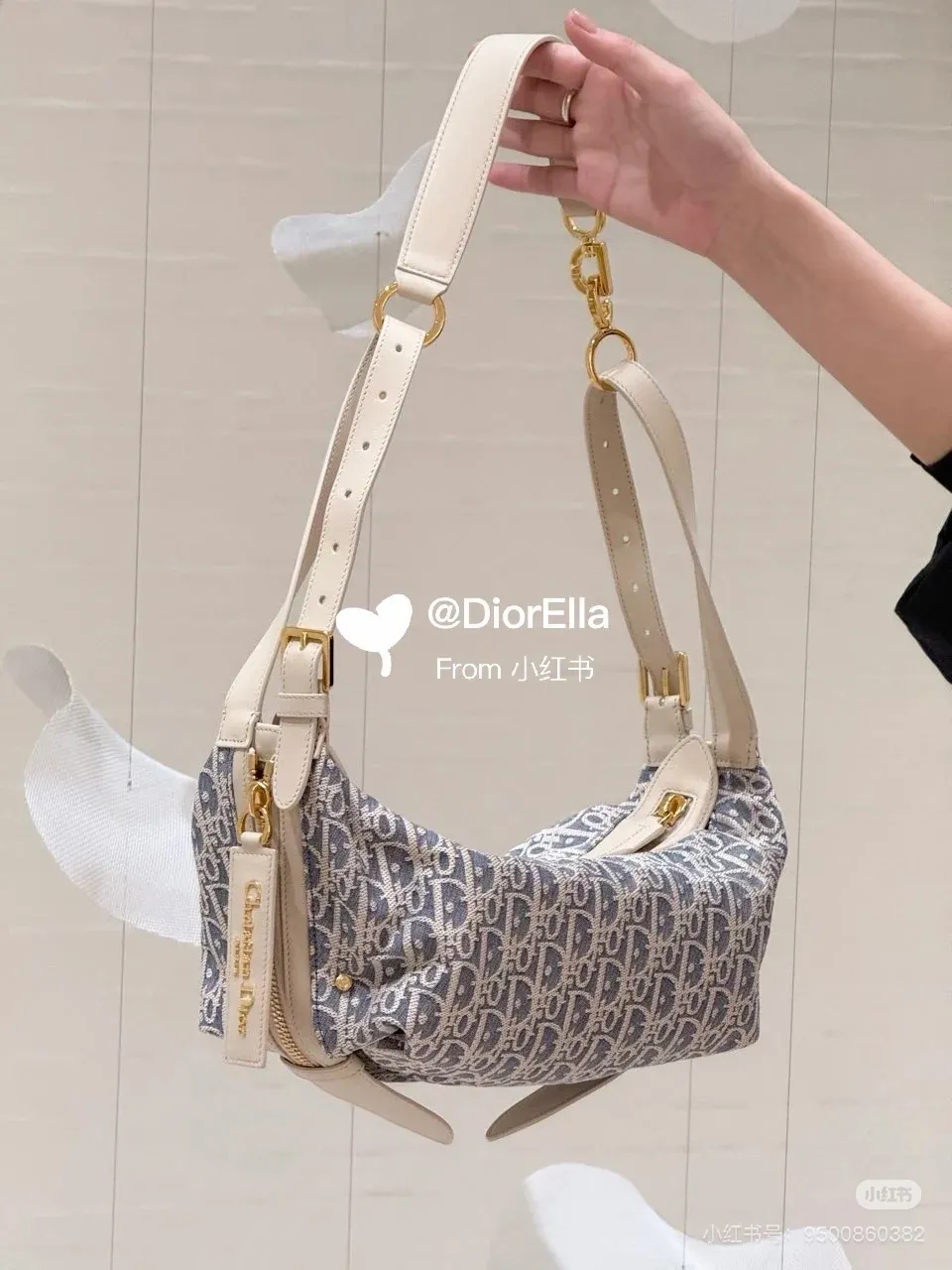 Dior Oblique Canvas Hobo Bag D38018062 — view 2