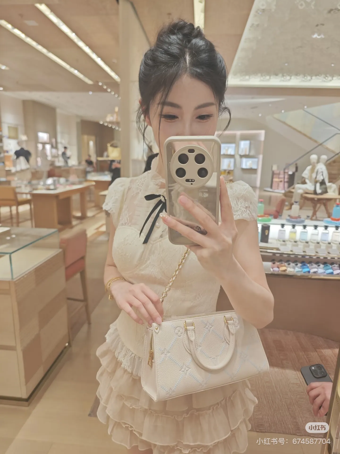 Monogram Embossed Top-Handle Tote Bag D32018073